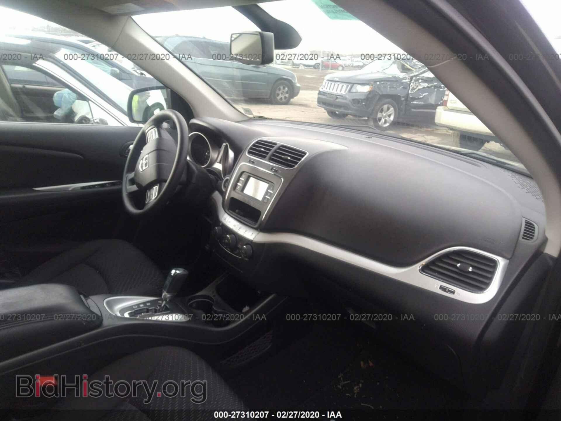 2018 DODGE JOURNEY - VIN: 3C4PDCAB8JT448270 - Фото 5