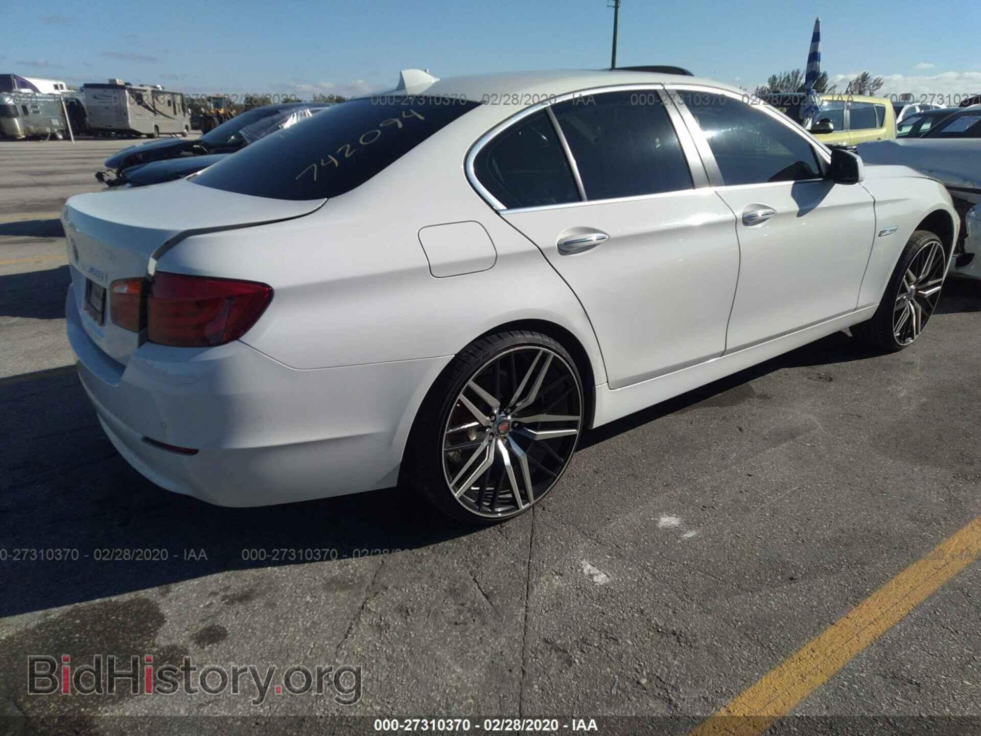 2011 BMW 528 - VIN: WBAFR1C51BC742094 - Фото 4