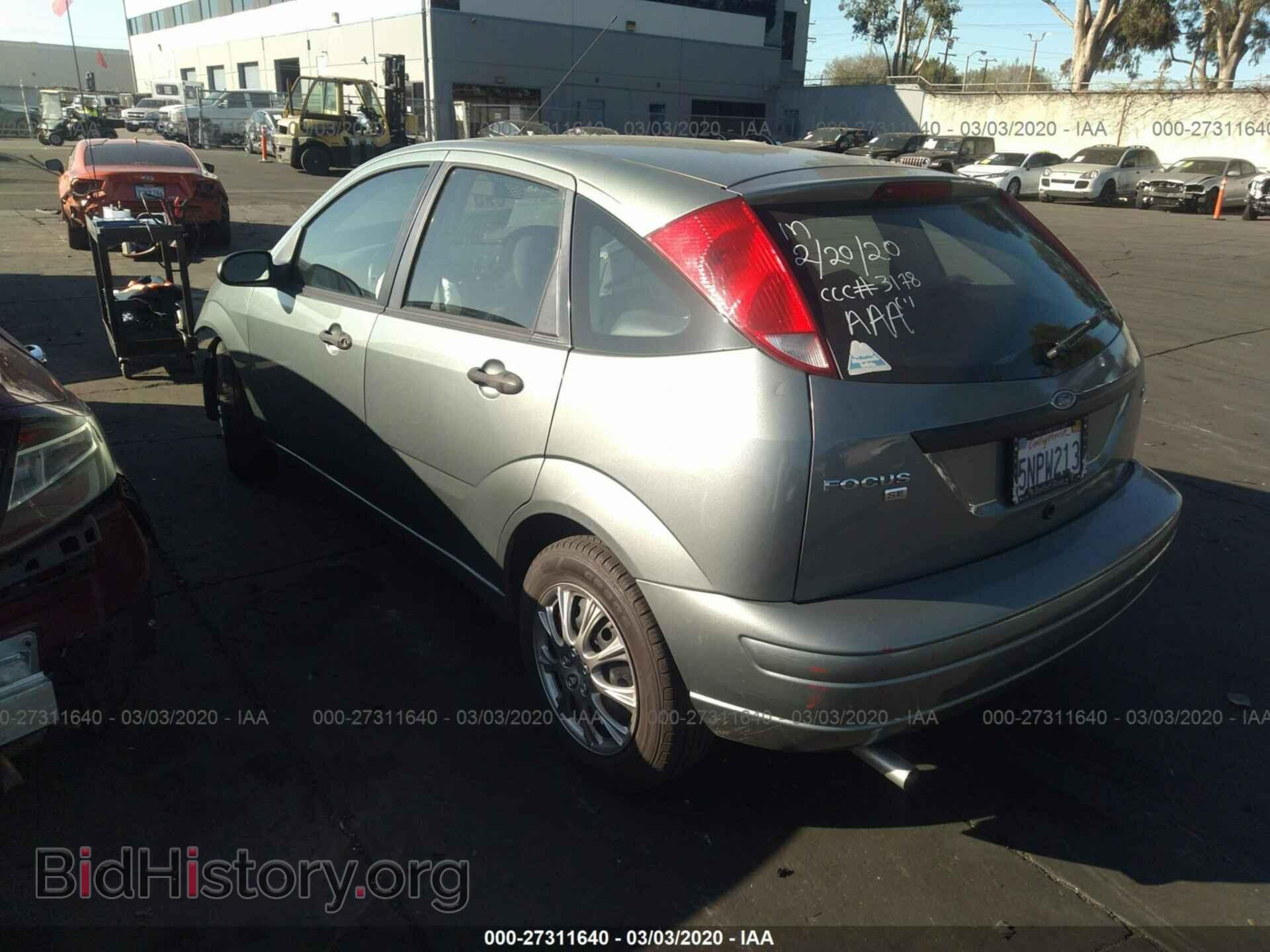 2005 FORD FOCUS - VIN: 3FAFP37N35R156961 - Фото 3