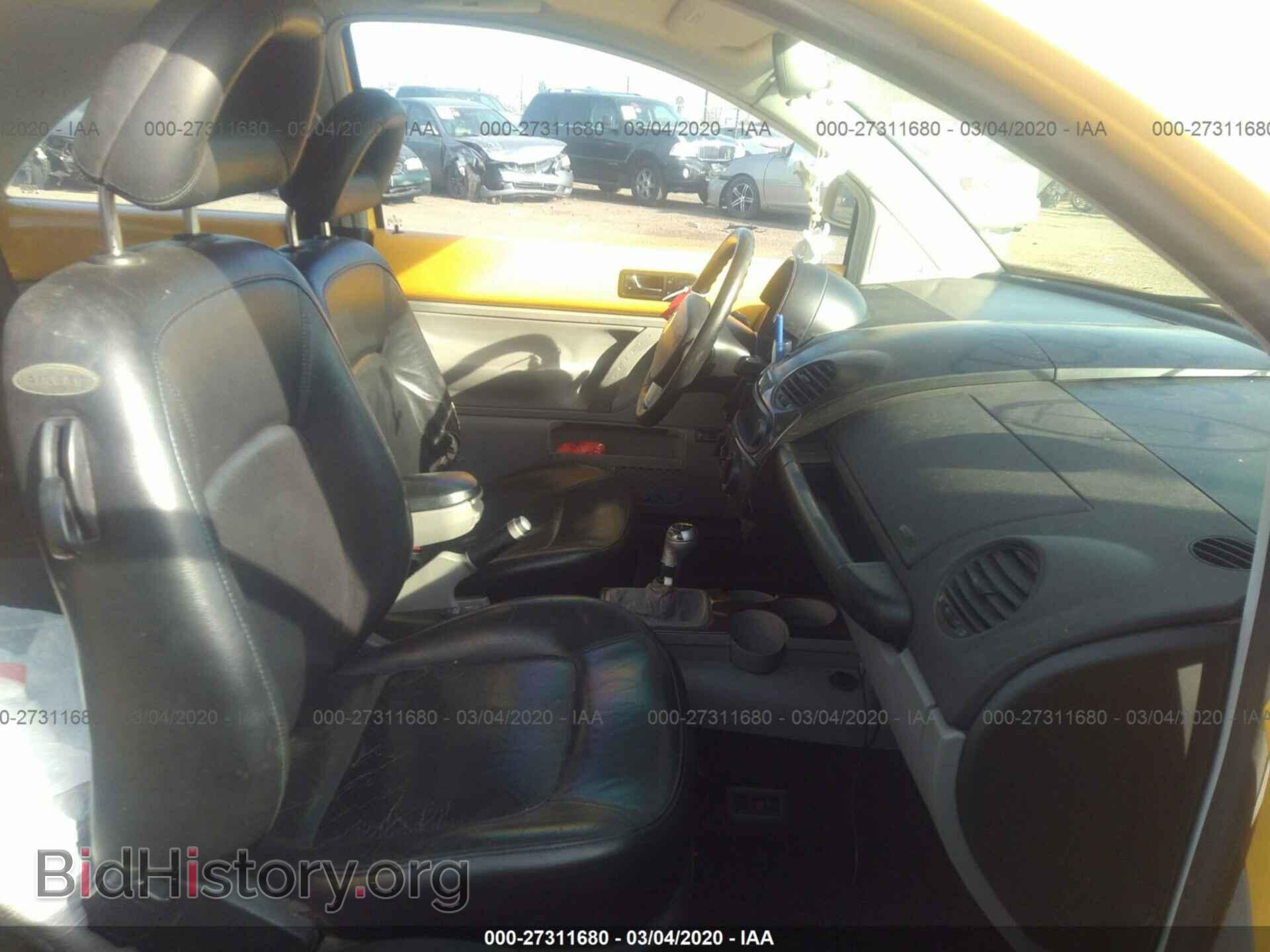 2000 VOLKSWAGEN NEW BEETLE - VIN: 3VWCD21C2YM487049 - Фото 5