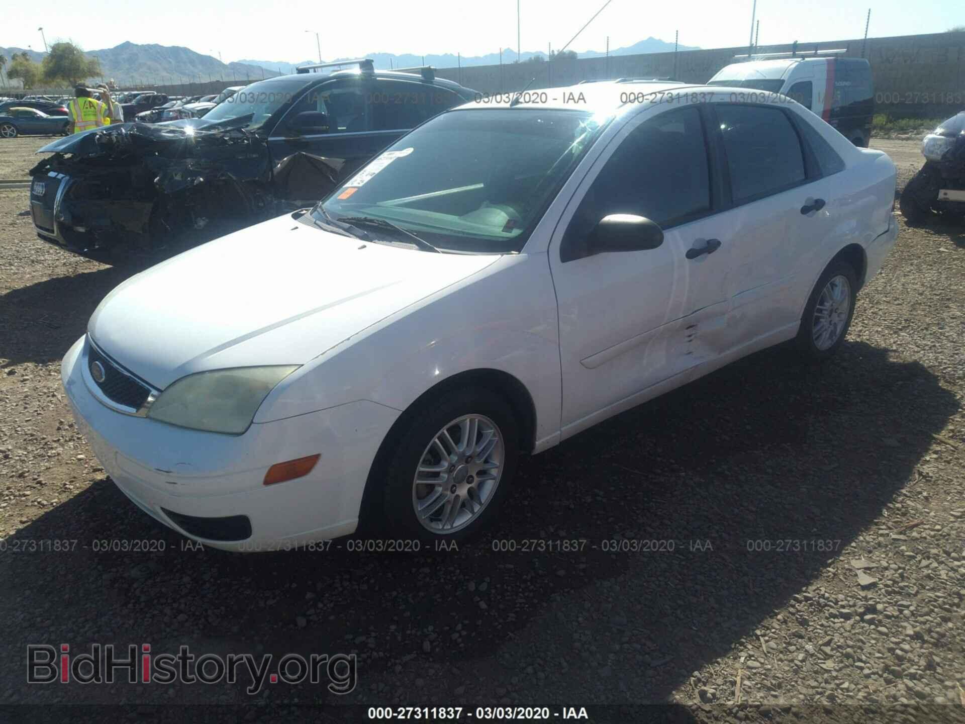 2007 FORD FOCUS - VIN: 1FAFP34NX7W302132 - Фото 2