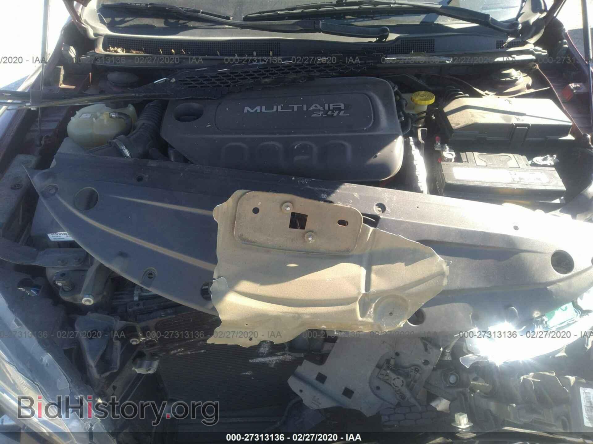 2015 CHRYSLER 200 - VIN: 1C3CCCAB5FN734123 - Фото 10