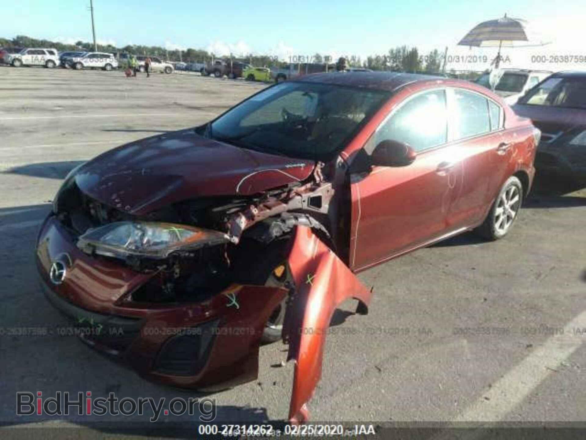 2011 MAZDA 3 - VIN: JM1BL1VF7B1499072 - Photo 2