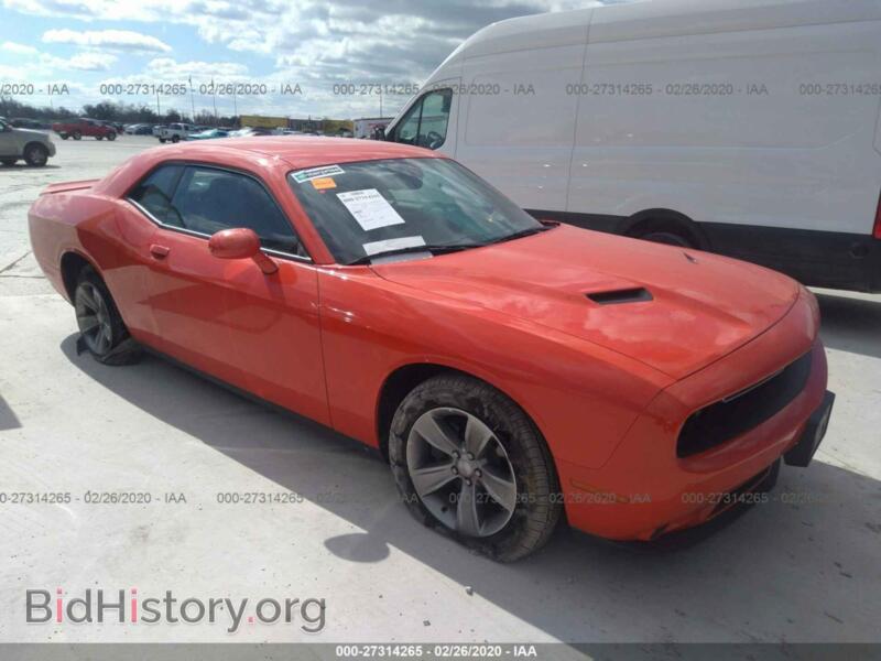 2019 Dodge CHALLENGER SXT (VIN 2C3CDZAG6KH686887) — photo 1 of 10, IAAI, damage: right side