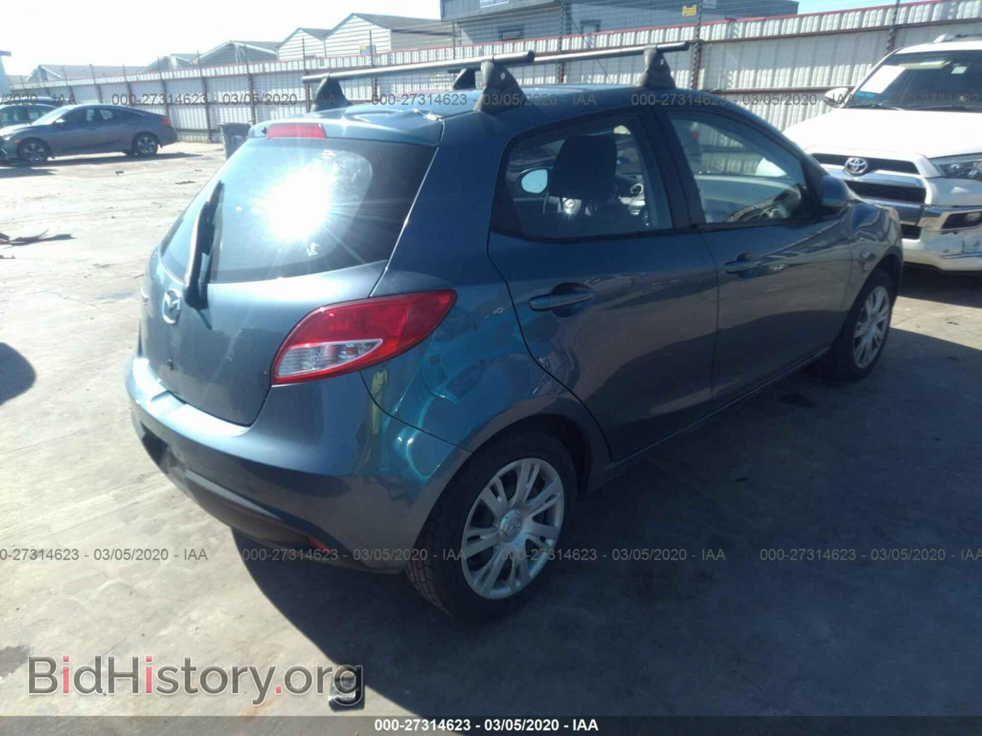 2014 MAZDA MAZDA2 - VIN: JM1DE1KZ0E0179264 - Фото 4