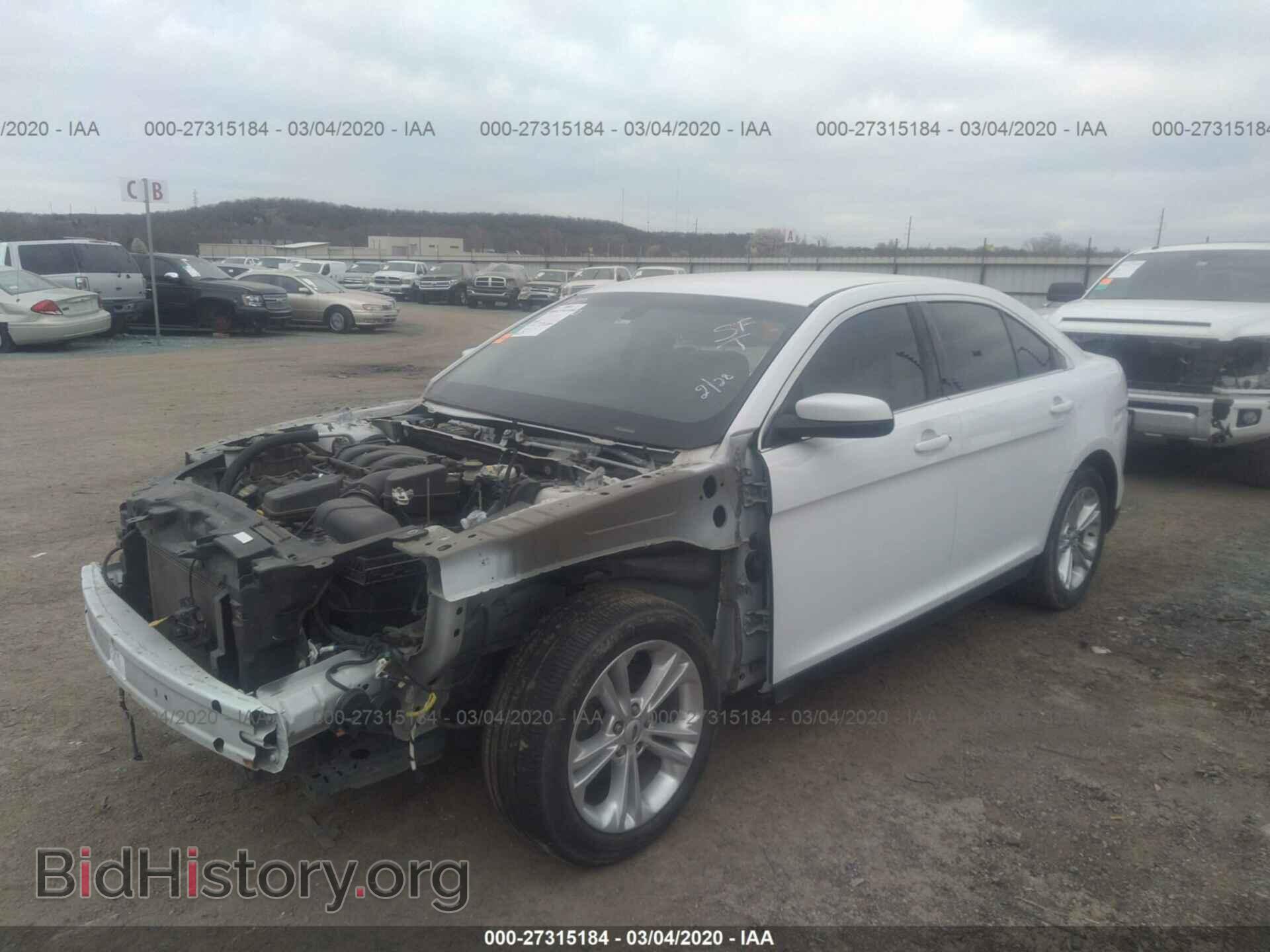 2013 FORD TAURUS - VIN: 1FAHP2E80DG166983 - Фото 2