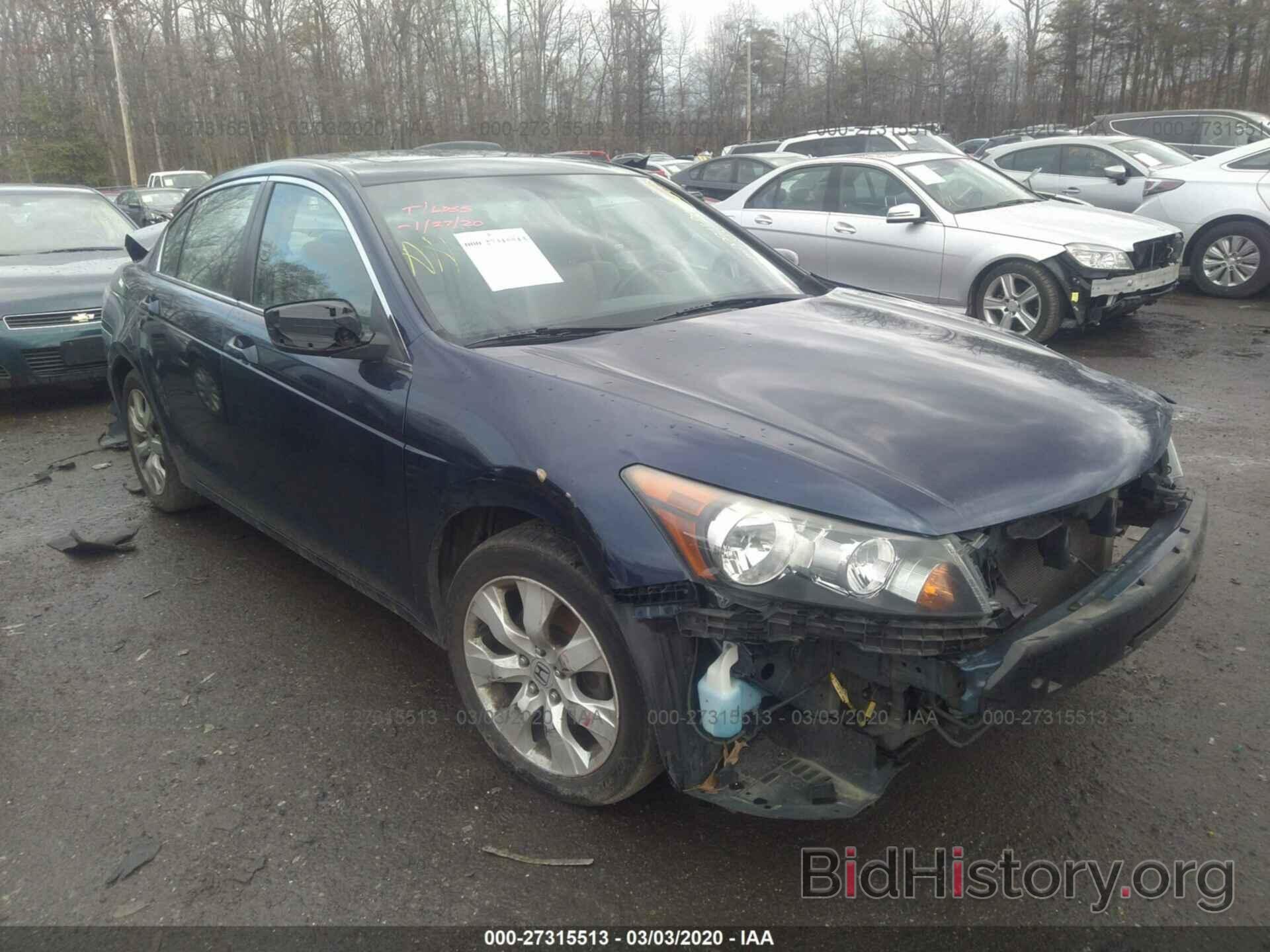 Photo 1HGCP2F85AA153049 - HONDA ACCORD SDN 2010