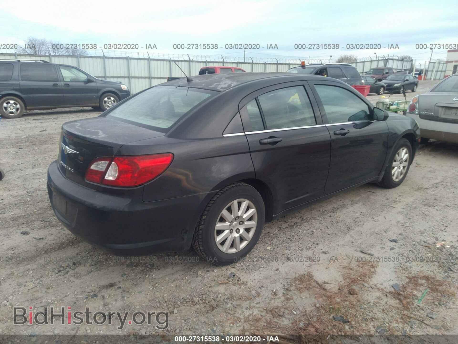 2007 CHRYSLER SEBRING - VIN: 1C3LC46K87N621606 - Фото 4