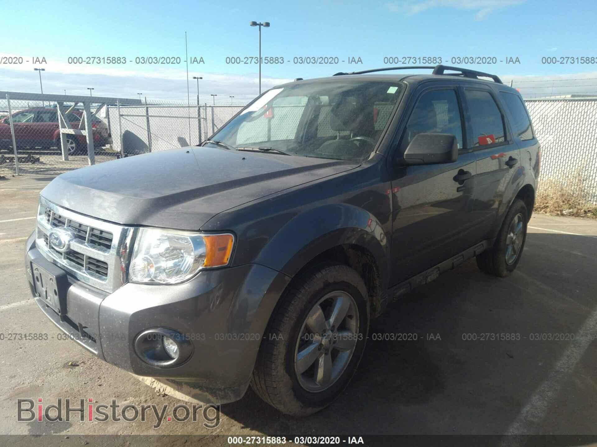 2011 FORD ESCAPE - VIN: 1FMCU9DG1BKB13911 - Фото 2