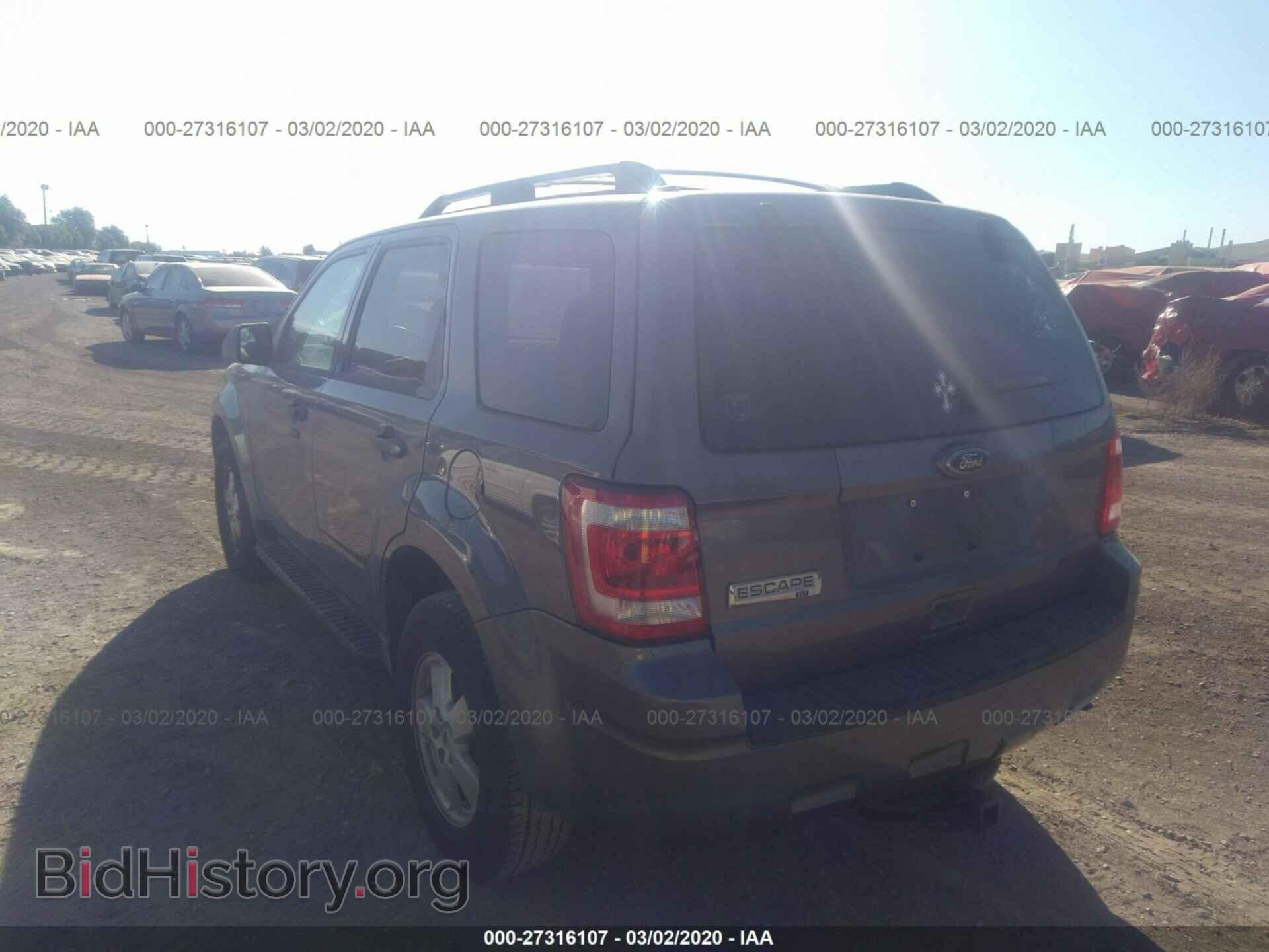 2011 FORD ESCAPE - VIN: 1FMCU0D77BKA08463 - Photo 3