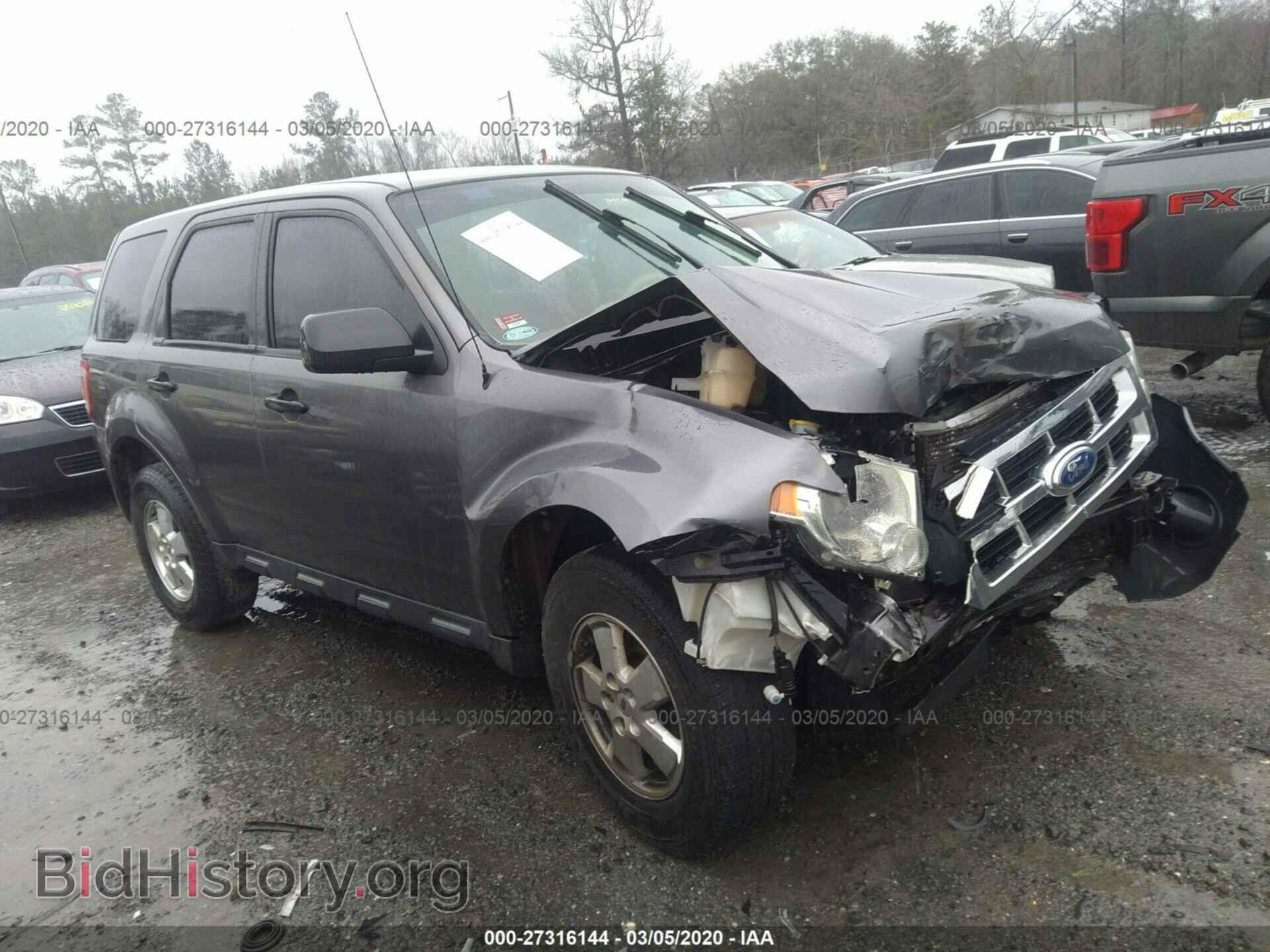 Фотография 1FMCU0C73BKC28278 - FORD ESCAPE 2011
