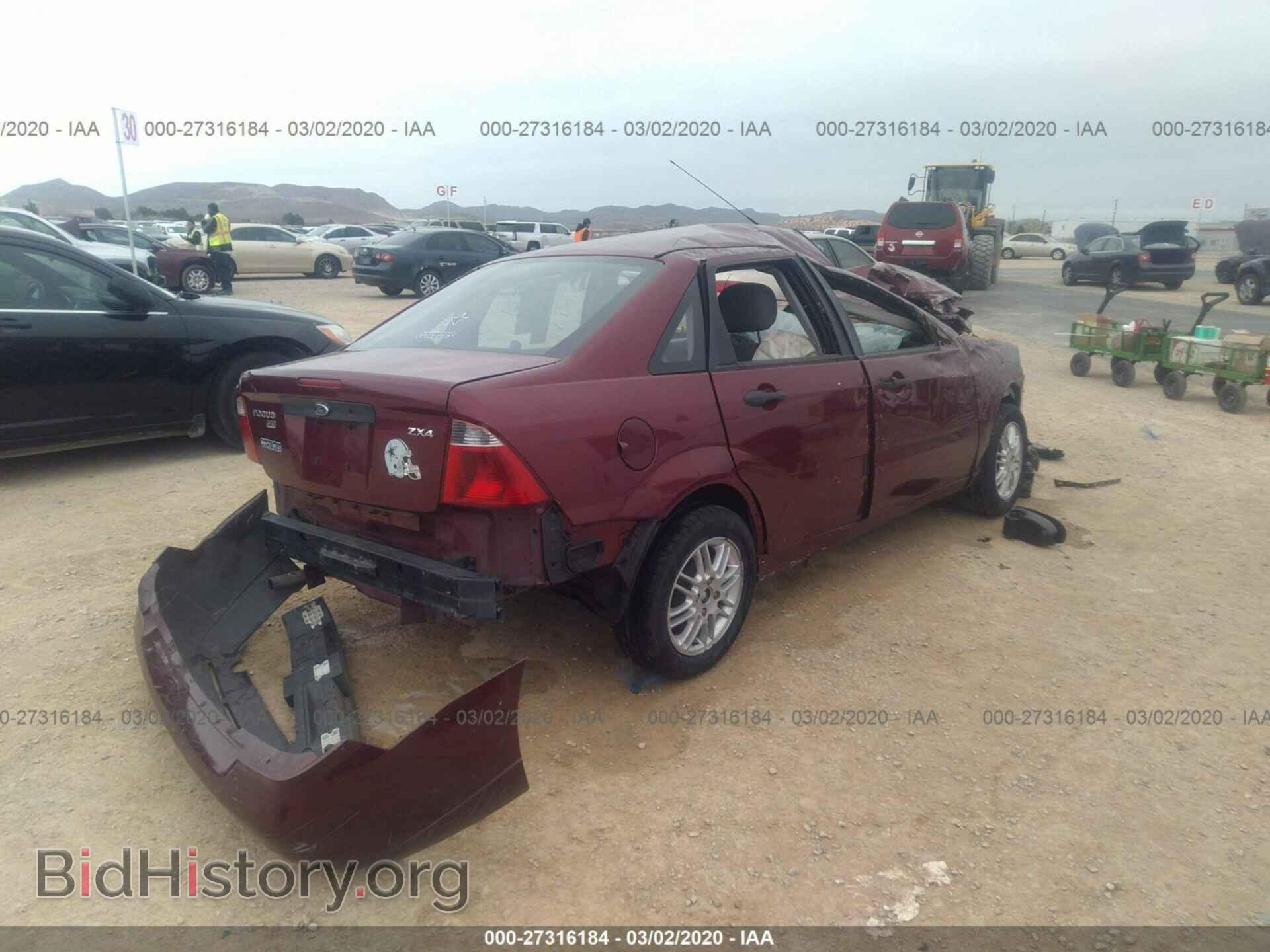 2006 FORD FOCUS - VIN: 1FAHP34NX6W200093 - Фото 4