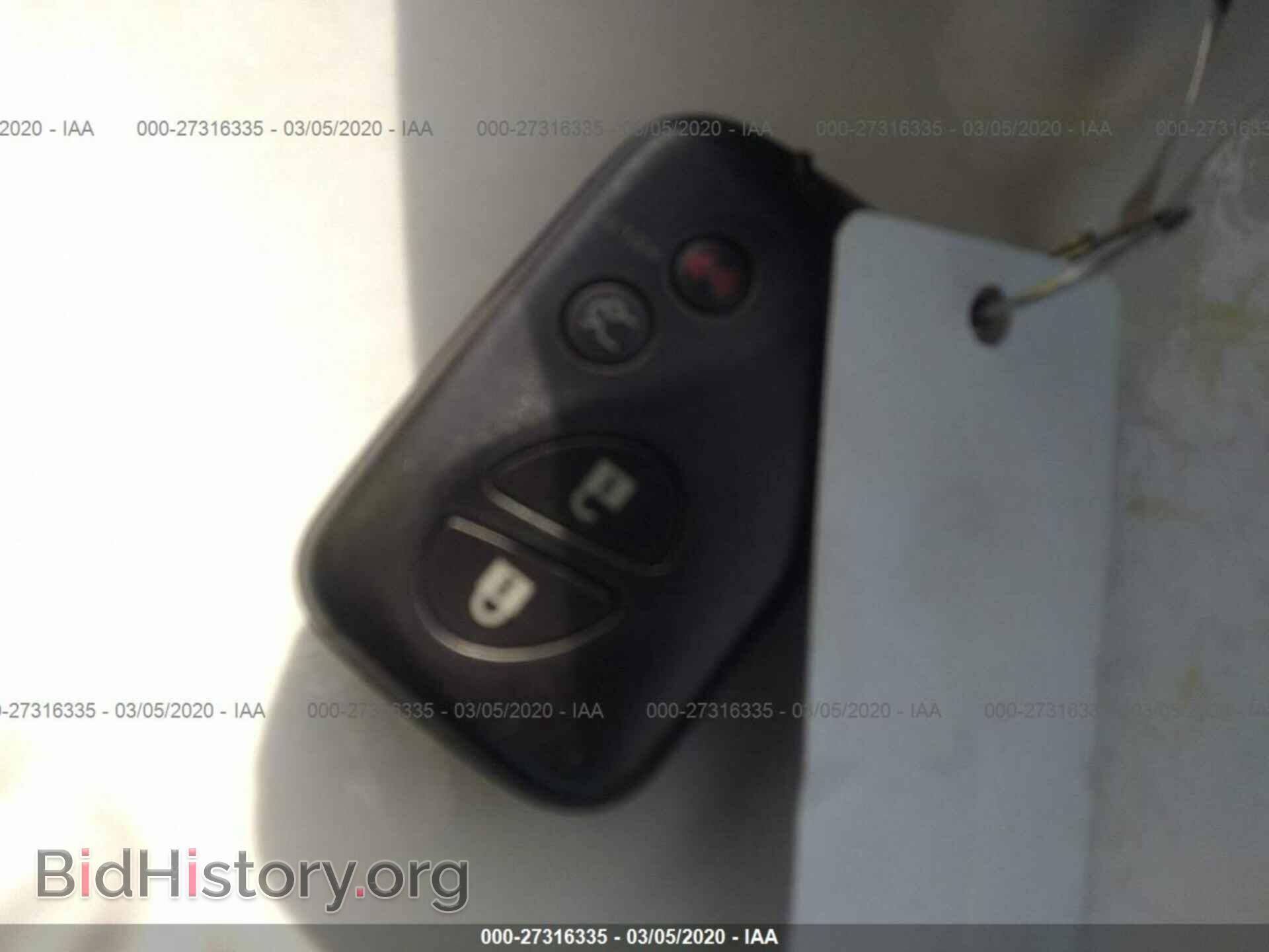 2011 LEXUS IS - VIN: JTHFF2C24B2520774 - Photo 11