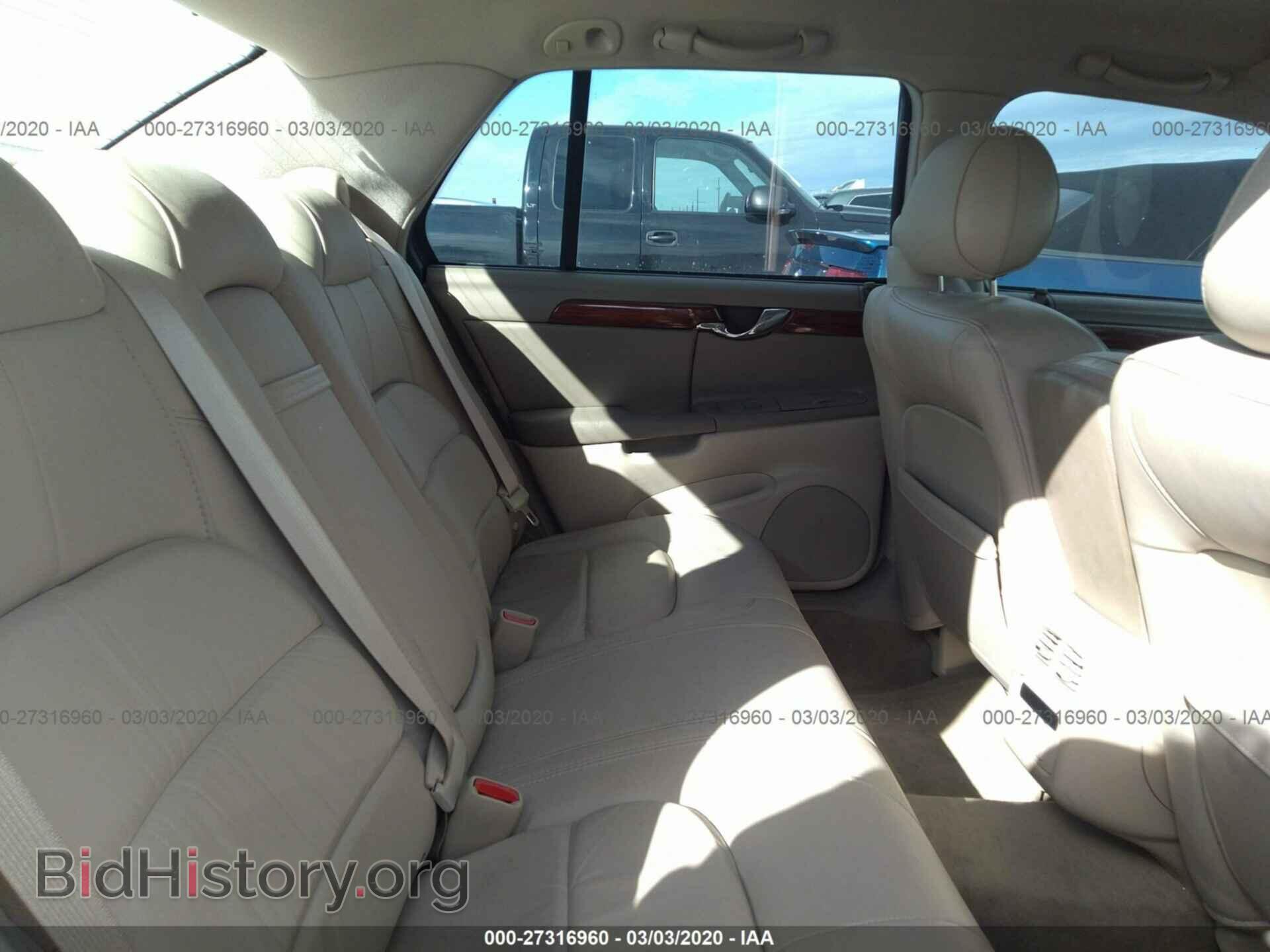 2005 CADILLAC DEVILLE - VIN: 1G6KD54Y05U109619 - Photo 8