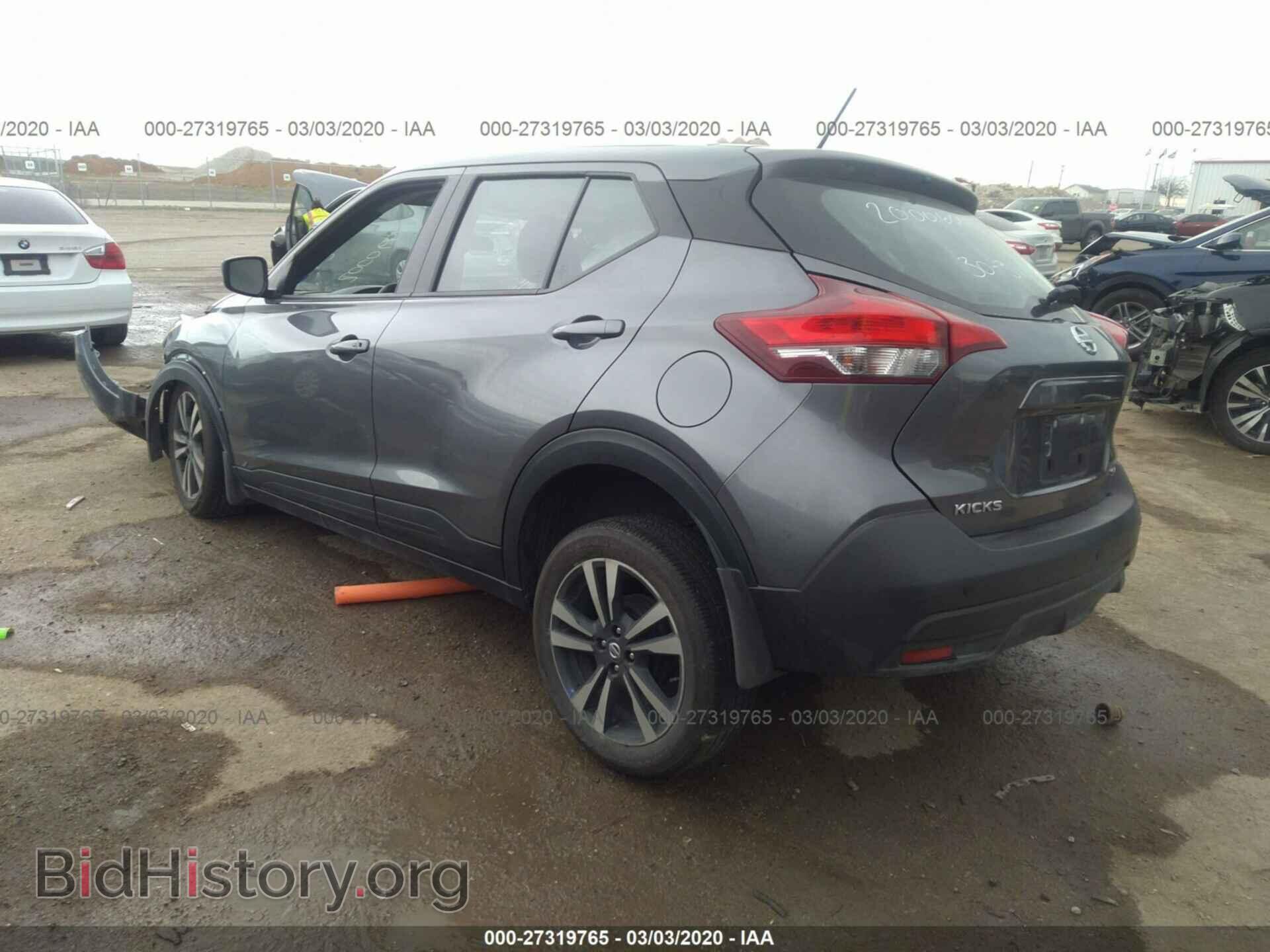 2019 NISSAN KICKS - VIN: 3N1CP5CU3KL569292 - Фото 3