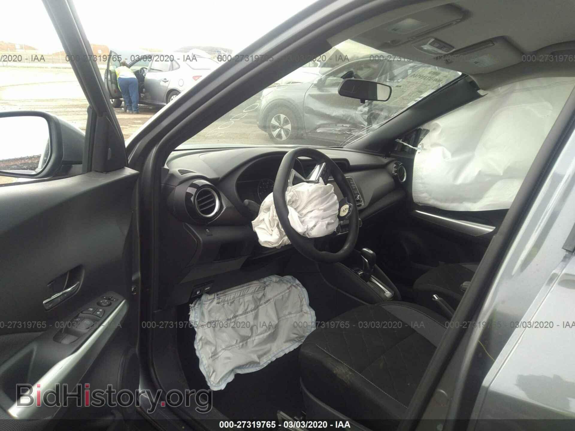 2019 NISSAN KICKS - VIN: 3N1CP5CU3KL569292 - Фото 5