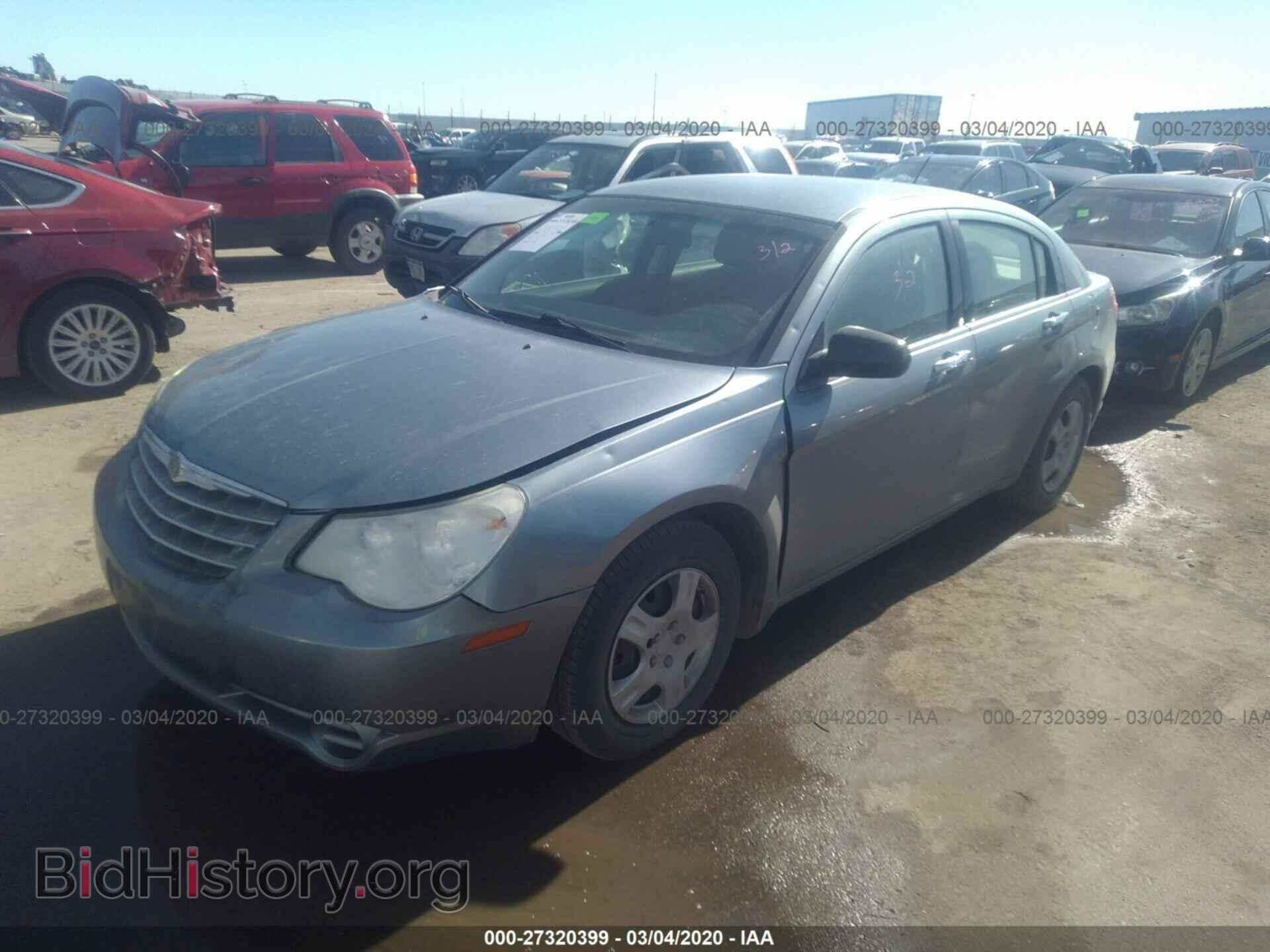 2010 CHRYSLER SEBRING - VIN: 1C3CC4FB0AN138084 - Фото 2