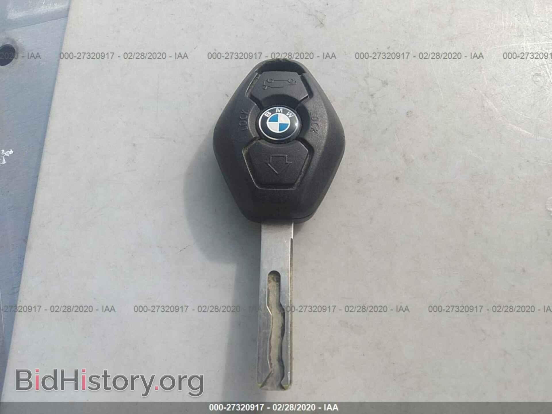 2004 BMW 330 - VIN: WBAEV53424KM33619 - Фото 11