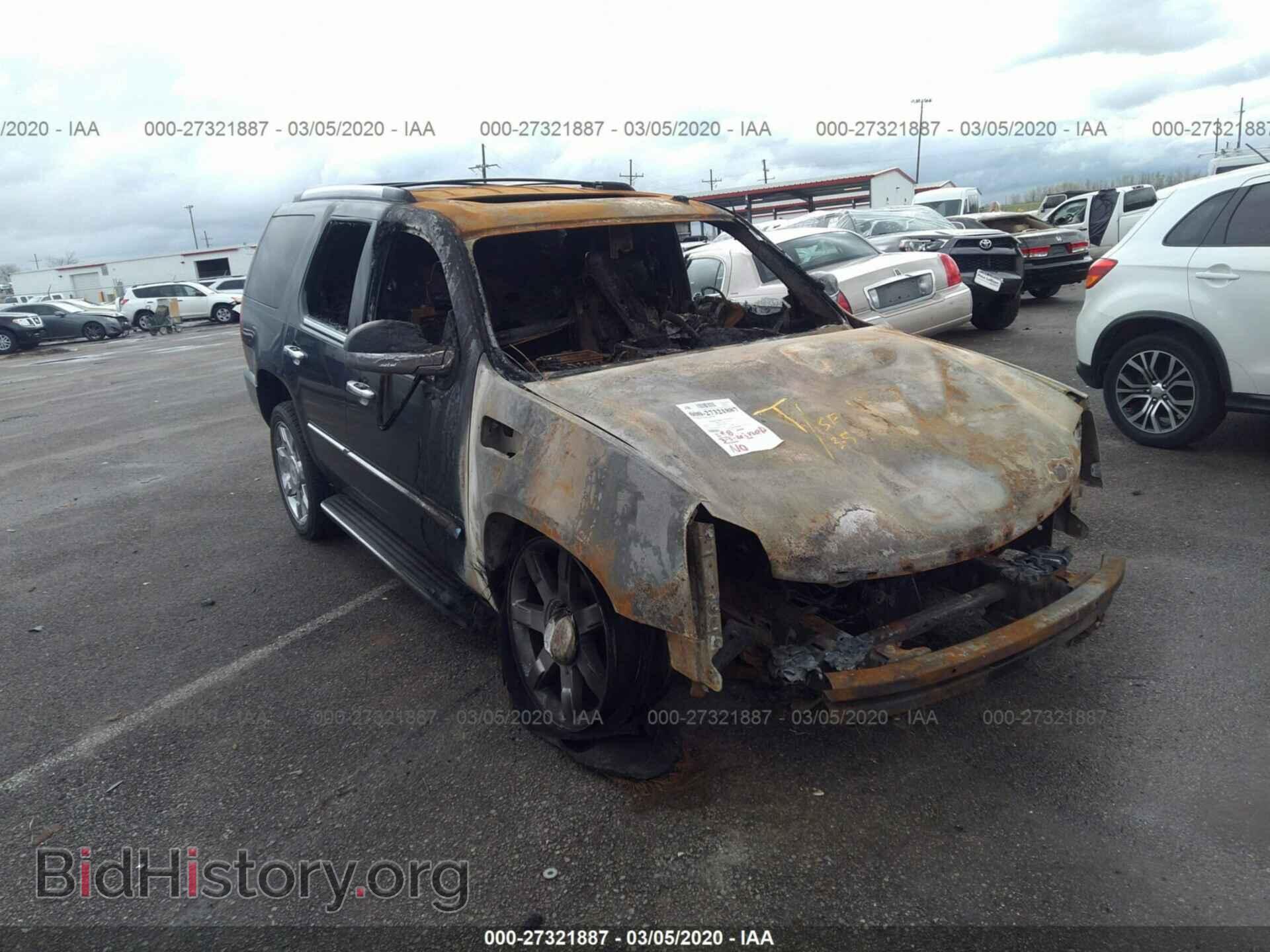 Photo 1GYS3BEF4DR215143 - CADILLAC ESCALADE 2013