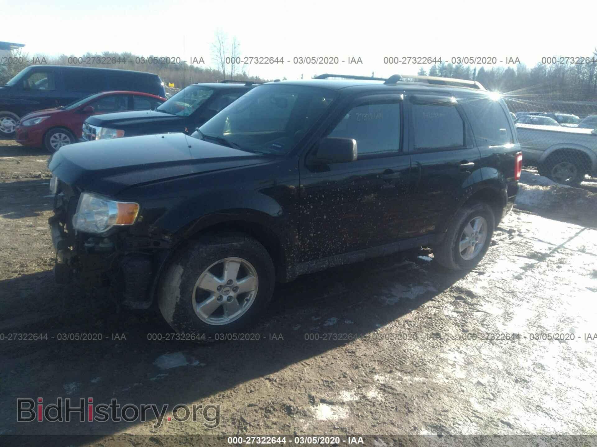 2011 FORD ESCAPE - VIN: 1FMCU9D77BKB08454 - Фото 2