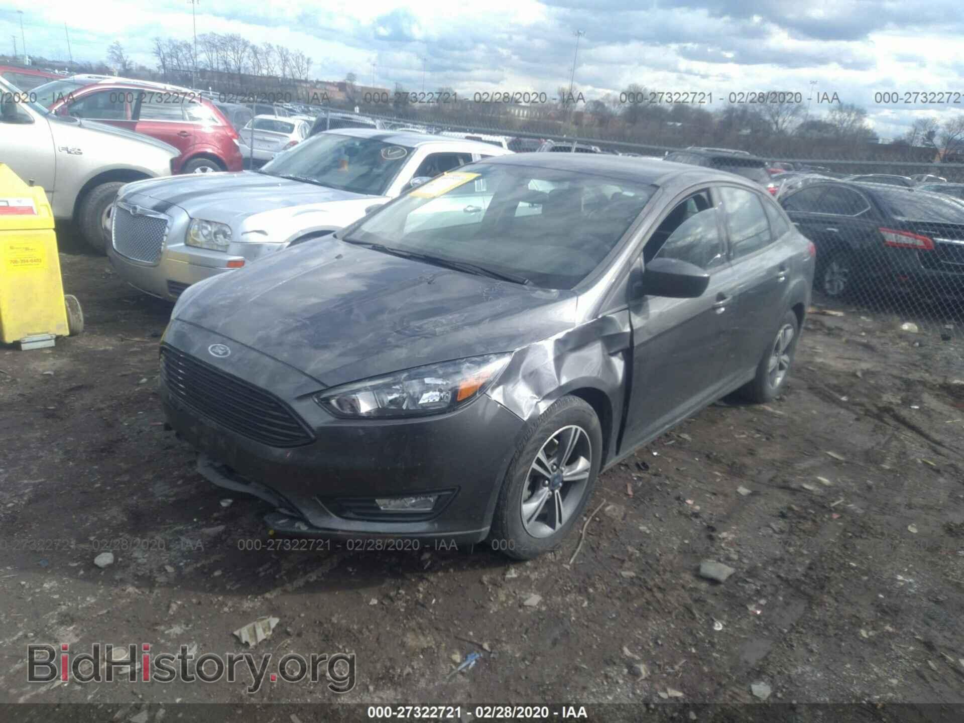 2018 FORD FOCUS - VIN: 1FADP3F20JL299325 - Фото 2