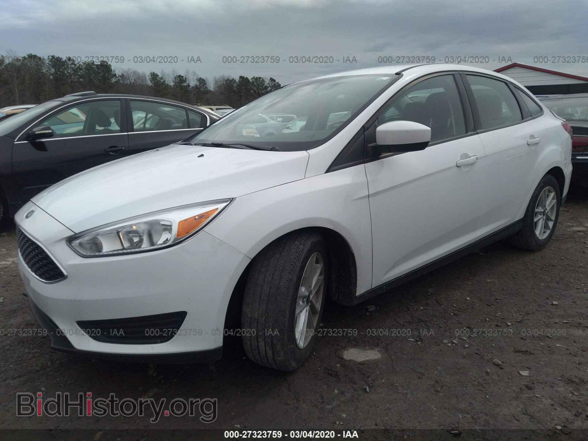 2018 FORD FOCUS - VIN: 1FADP3F24JL212154 - Фото 2