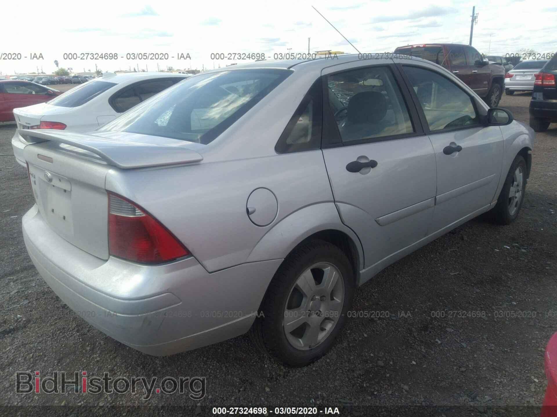 2007 FORD FOCUS - VIN: 1FAFP34N07W174788 - Photo 4