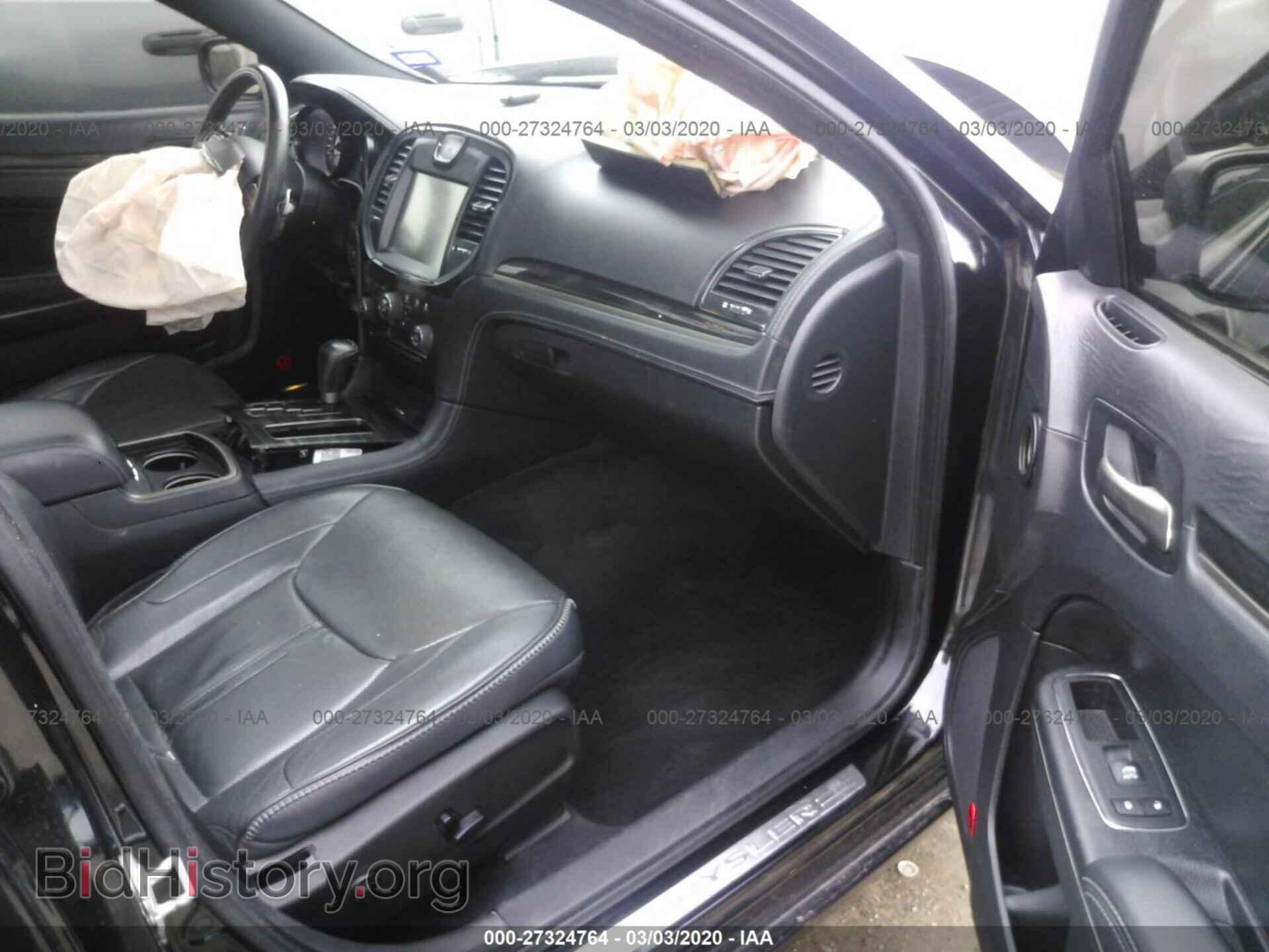 2014 CHRYSLER 300C - VIN: 2C3CCAJT5EH241885 - Фото 5