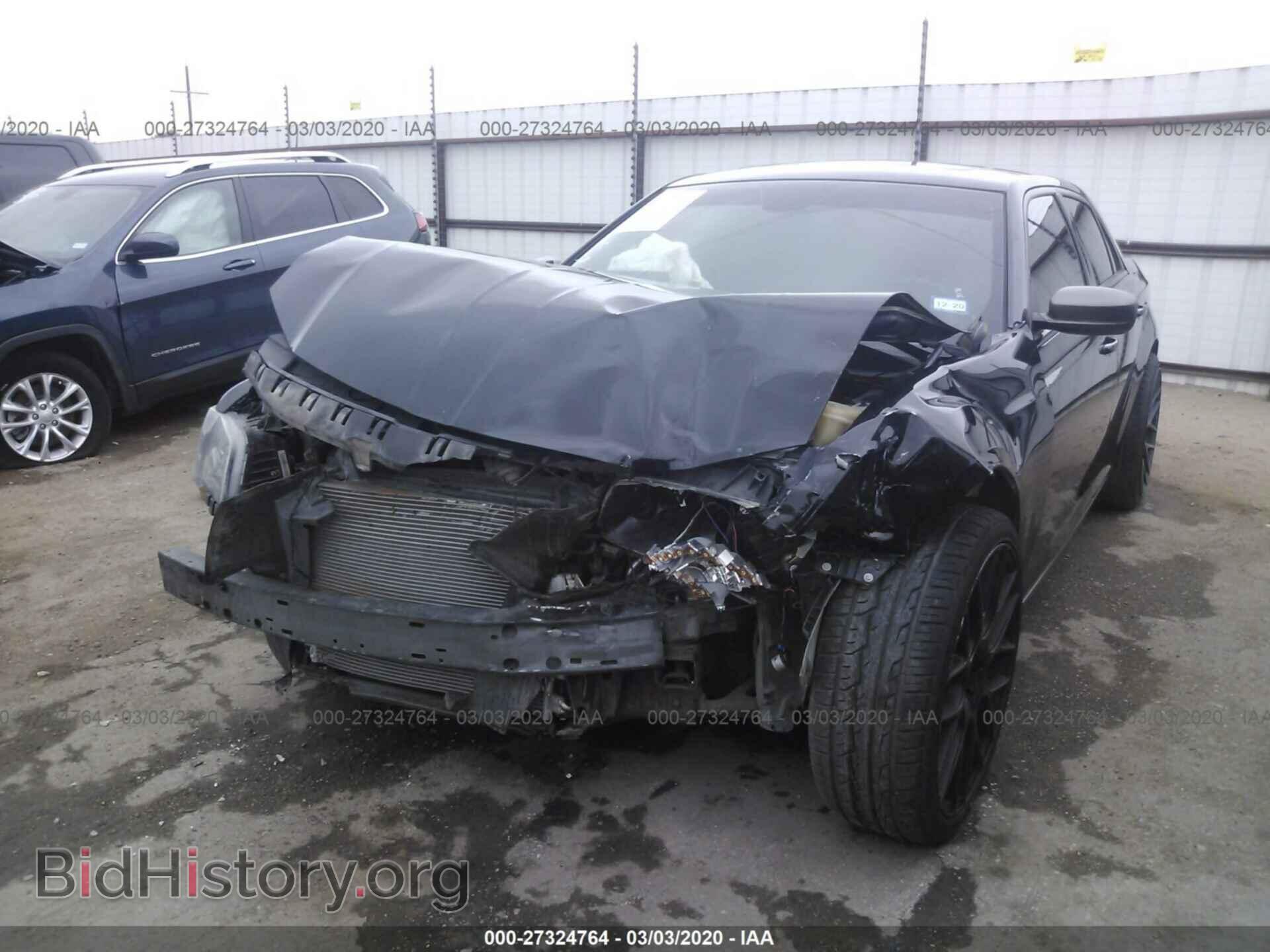 2014 CHRYSLER 300C - VIN: 2C3CCAJT5EH241885 - Фото 6