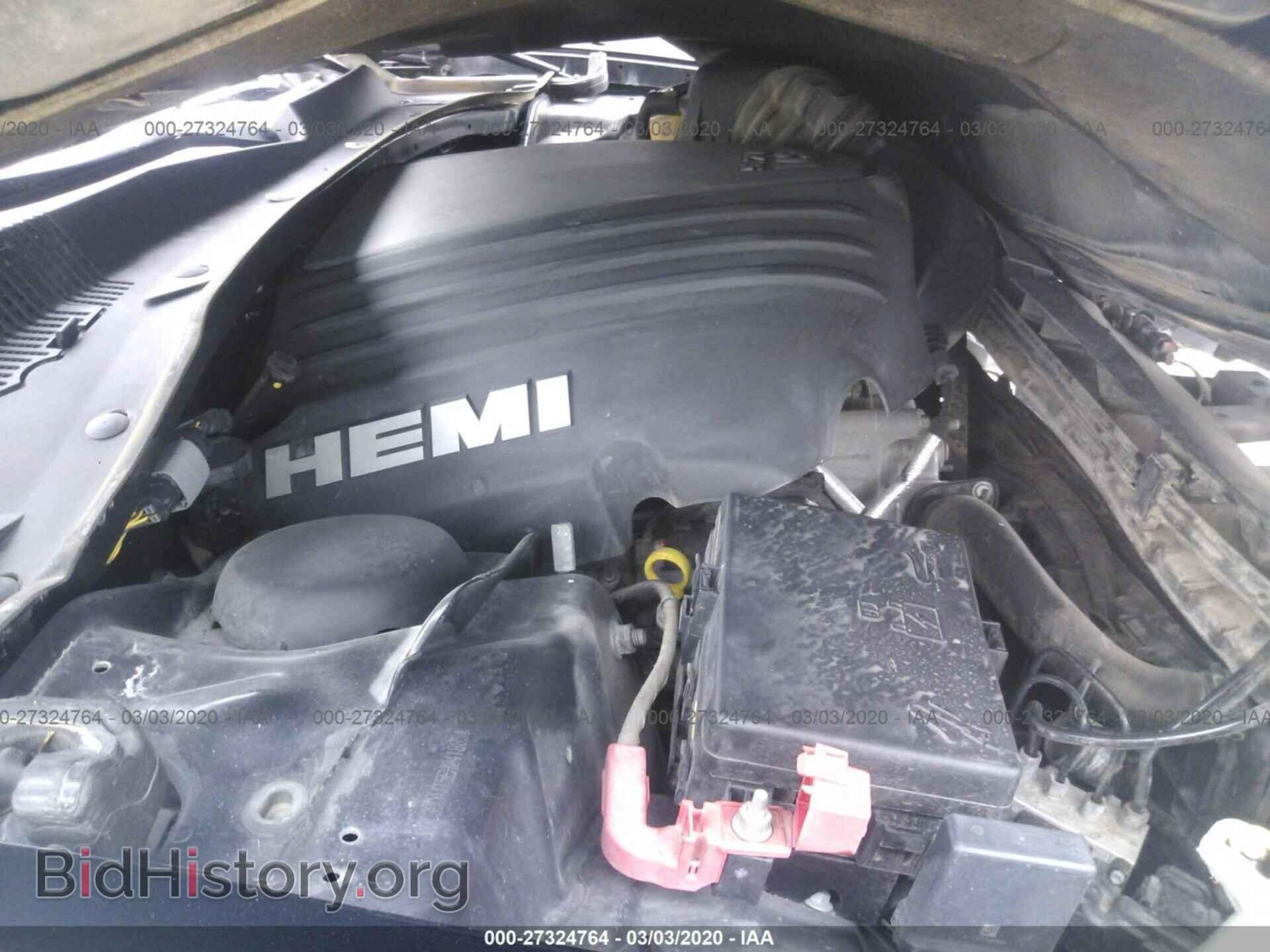 2014 CHRYSLER 300C - VIN: 2C3CCAJT5EH241885 - Фото 10