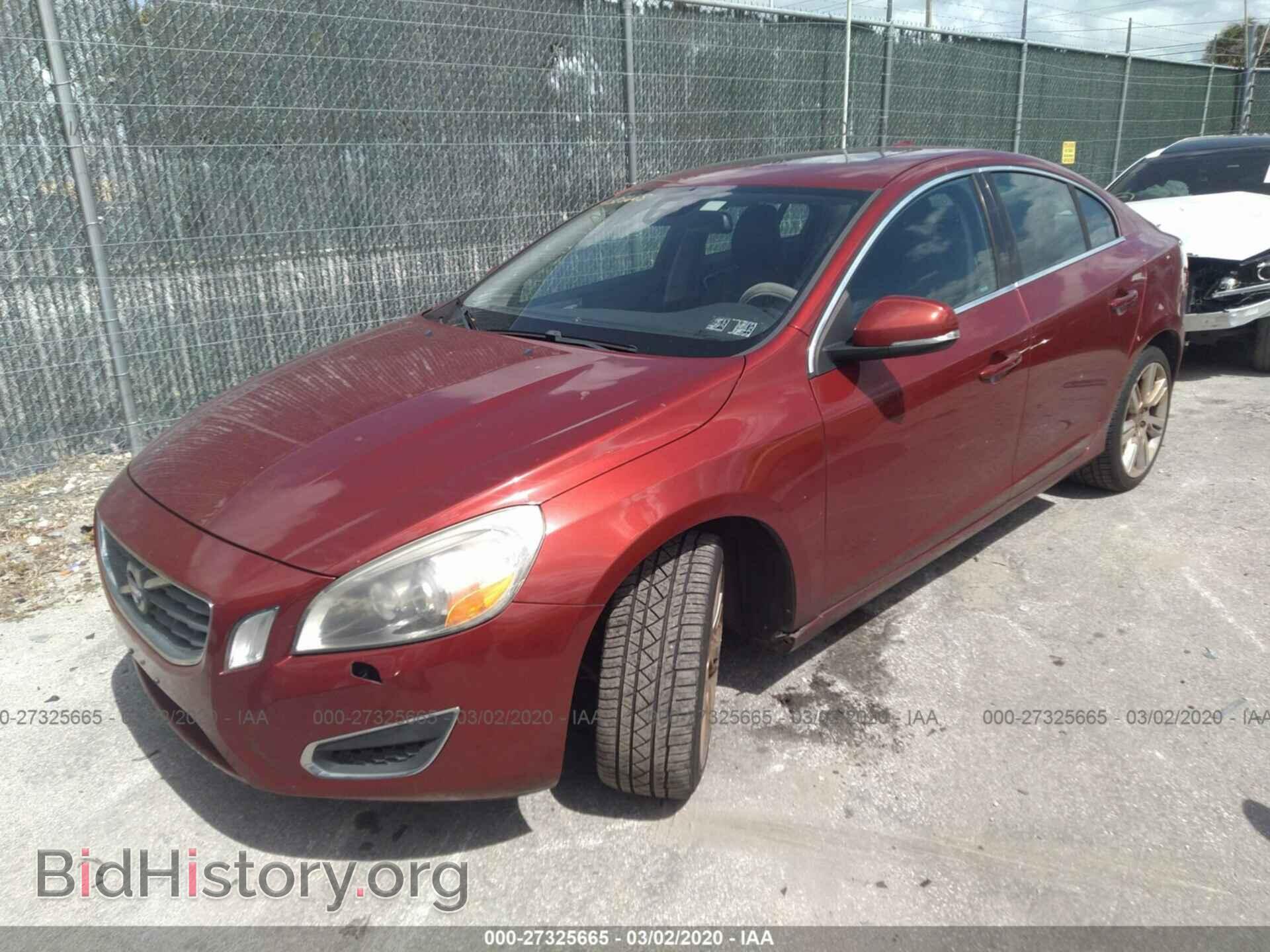 2011 VOLVO S60 - VIN: YV1902FH2B2017996 - Фото 2