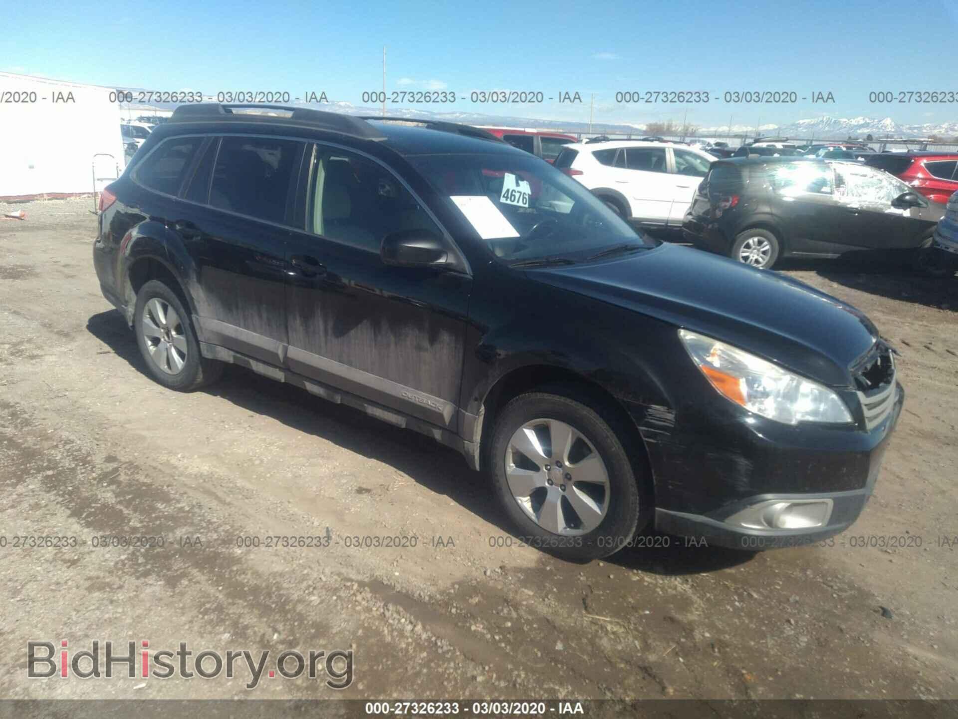 Photo 4S4BRBCC8B3310054 - SUBARU OUTBACK 2011
