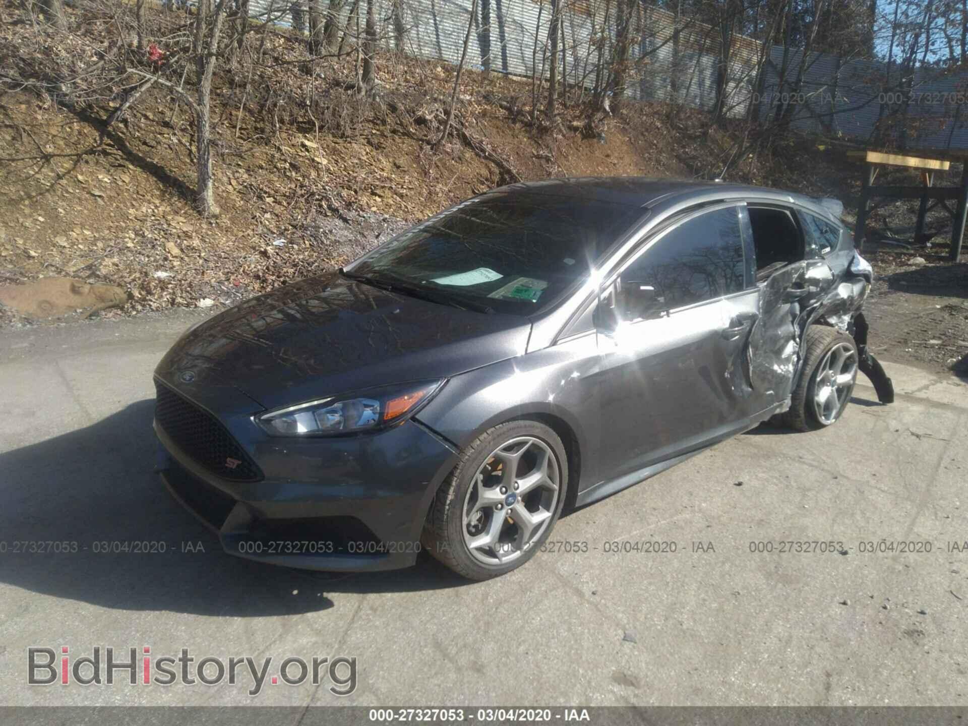 2018 FORD FOCUS - VIN: 1FADP3L99JL215763 - Фото 2