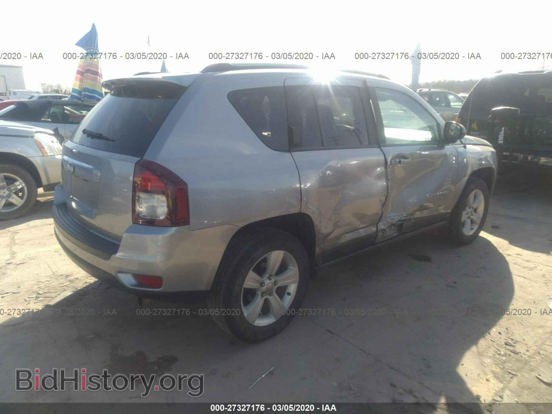 2015 JEEP COMPASS - VIN: 1C4NJDBB9FD240366 - Фото 4