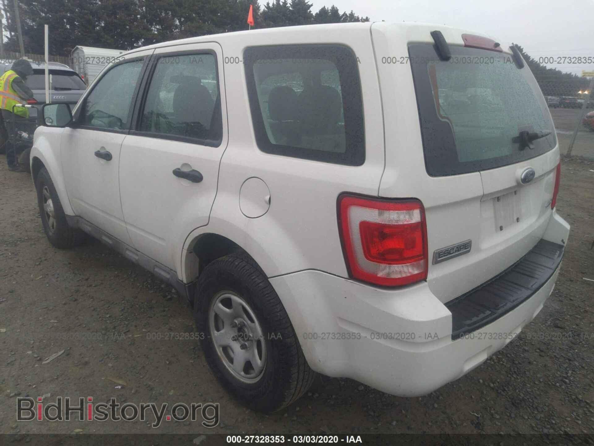 2009 FORD ESCAPE - VIN: 1FMCU92789KC10195 - Фото 3