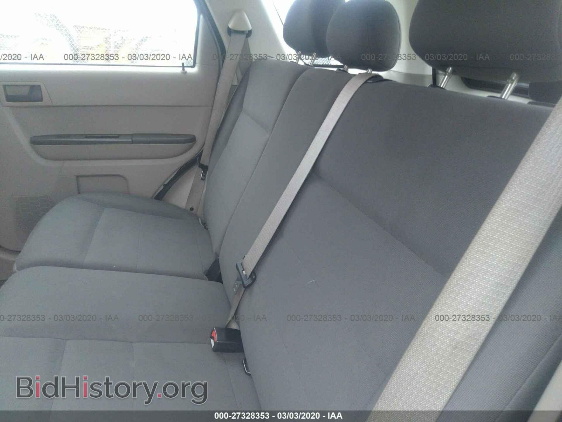 2009 FORD ESCAPE - VIN: 1FMCU92789KC10195 - Фото 8