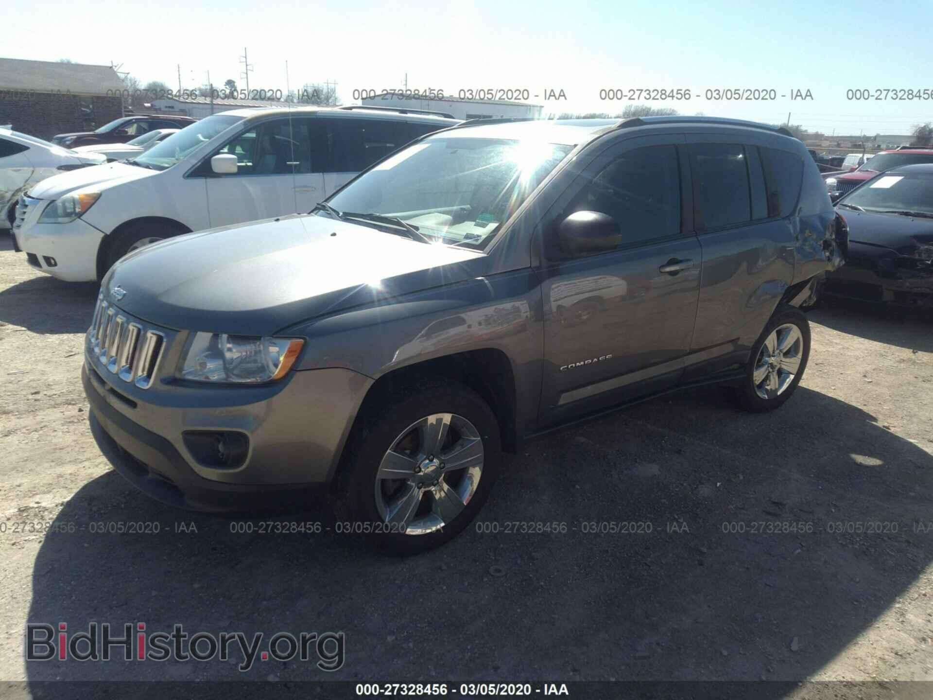 2011 JEEP COMPASS - VIN: 1J4NT1FA0BD236723 - Фото 2