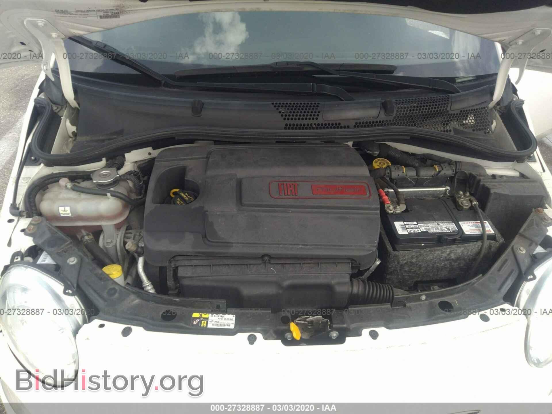2015 FIAT 500 - VIN: 3C3CFFBR3FT681765 - Фото 10