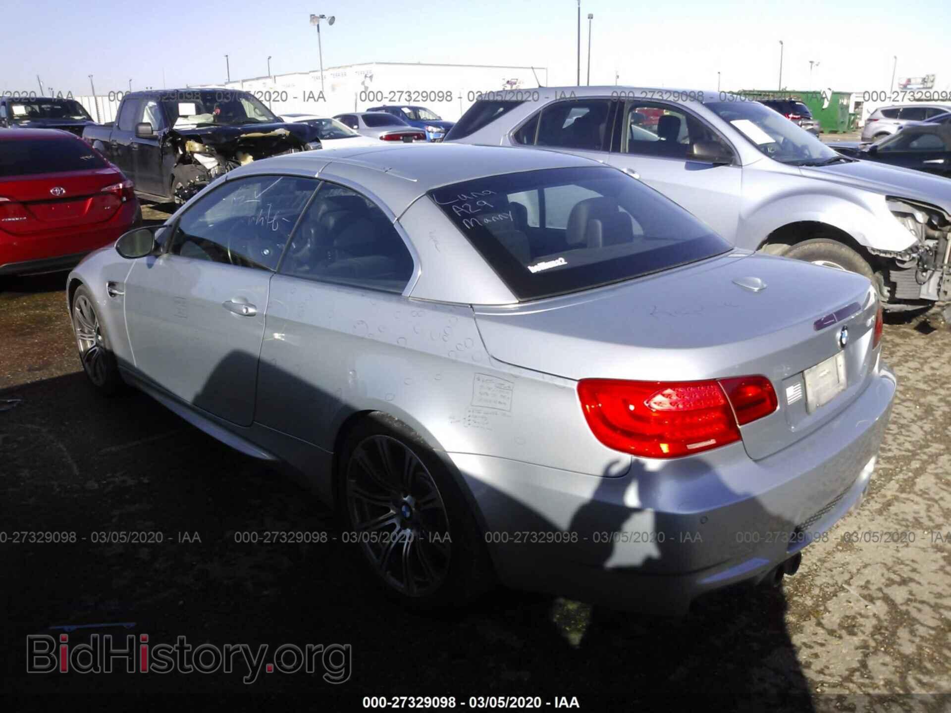 2011 BMW M3 - VIN: WBSDX9C59BE783861 - Фото 3