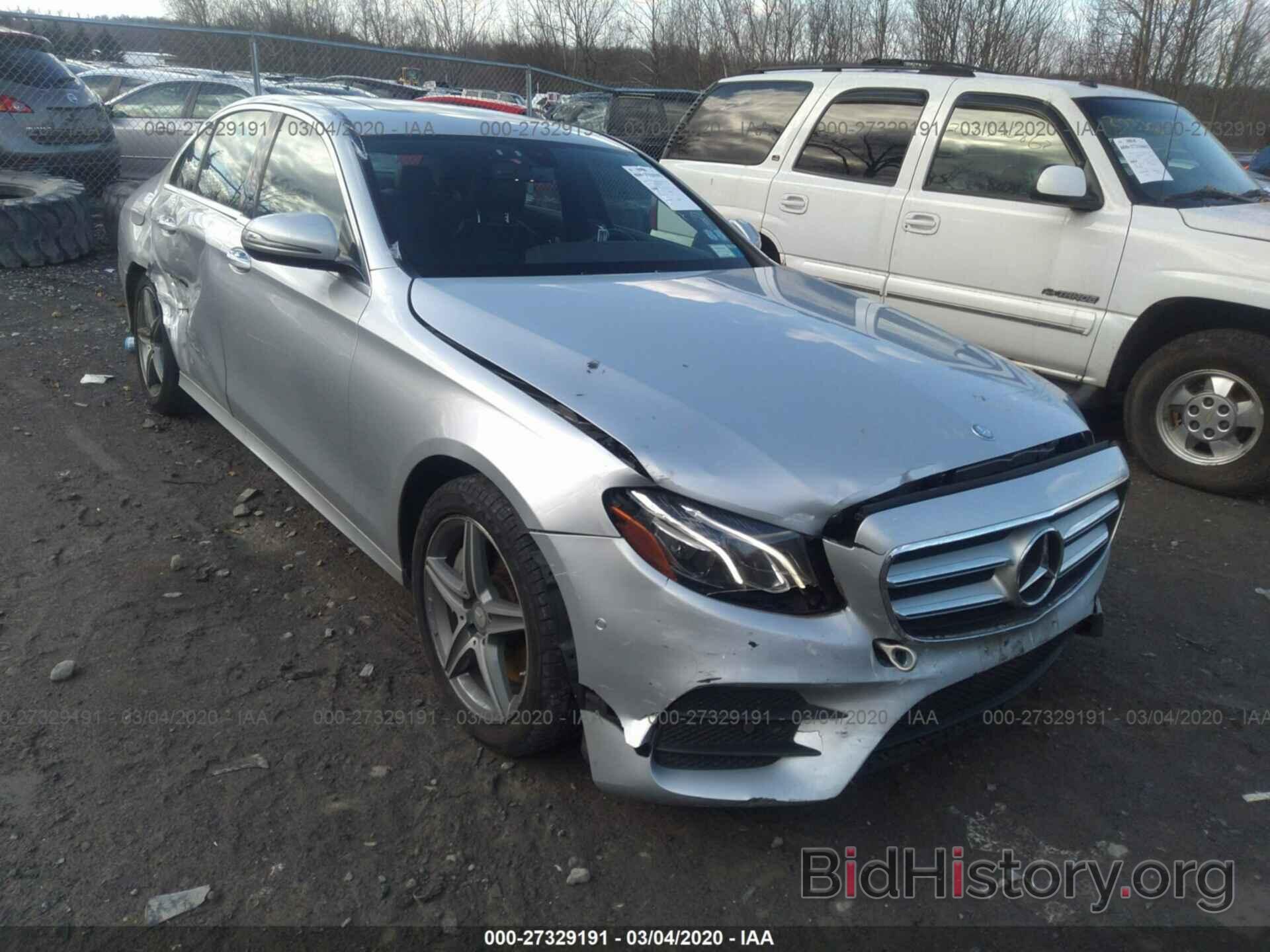 Photo WDDZF4KB2HA220036 - MERCEDES-BENZ E 2017