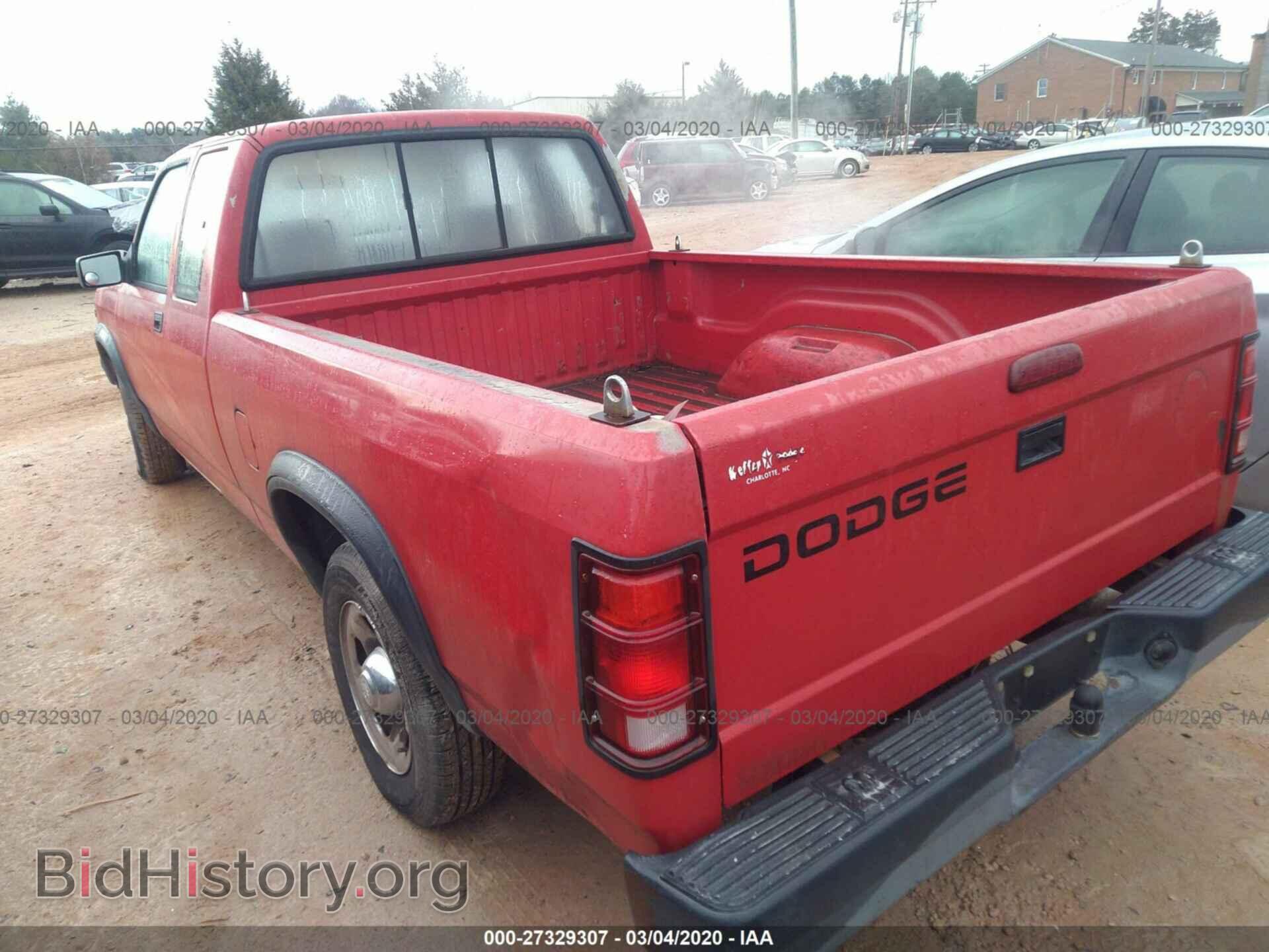 1996 DODGE DAKOTA - VIN: 1B7GL23X4TS568979 - Photo 3