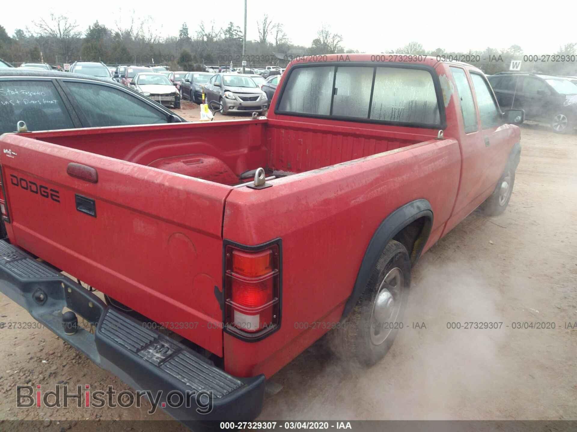 1996 DODGE DAKOTA - VIN: 1B7GL23X4TS568979 - Photo 4