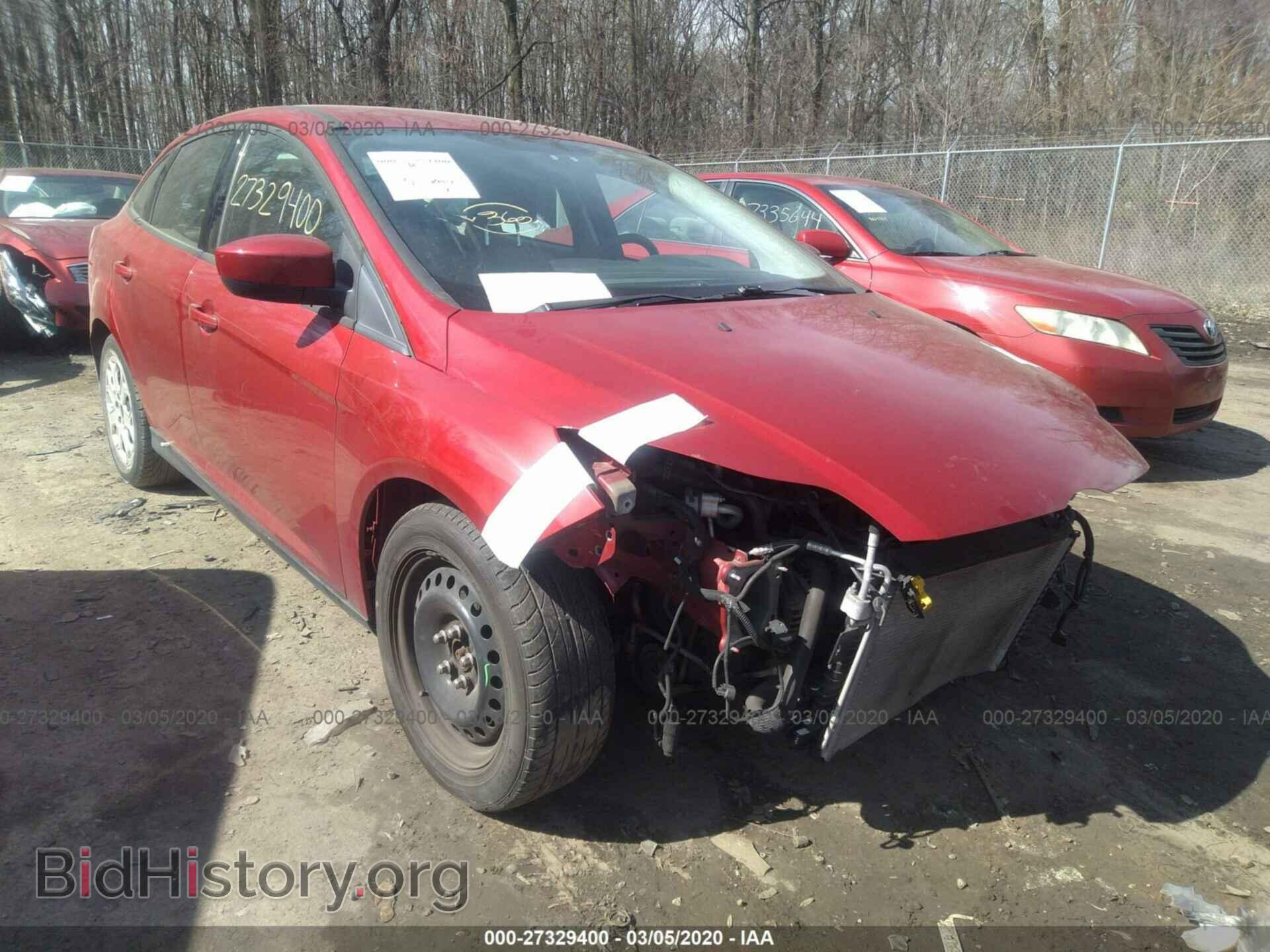 Photo 1FAHP3F26CL271176 - FORD FOCUS 2012