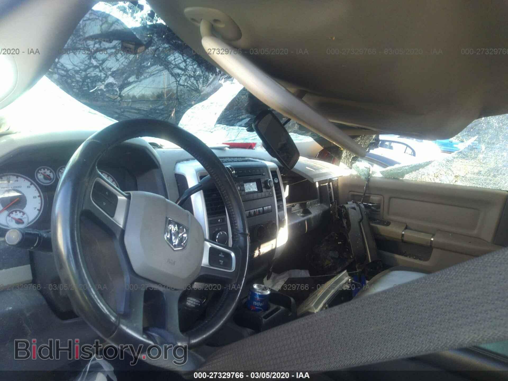 2011 DODGE RAM 1500 - VIN: 1D7RV1CT5BS640027 - Фото 5