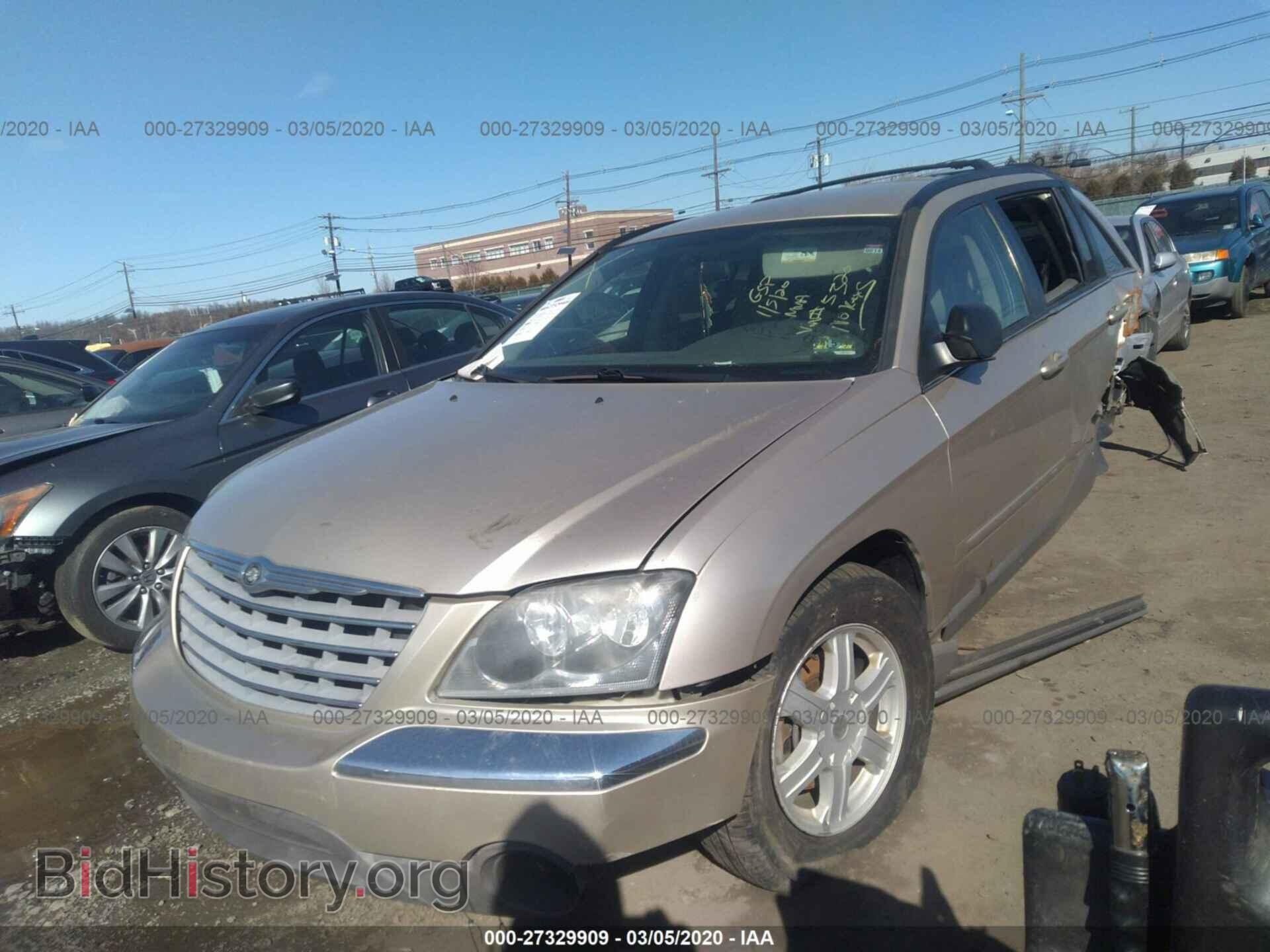 2005 CHRYSLER PACIFICA - VIN: 2C8GF68455R595320 - Photo 2