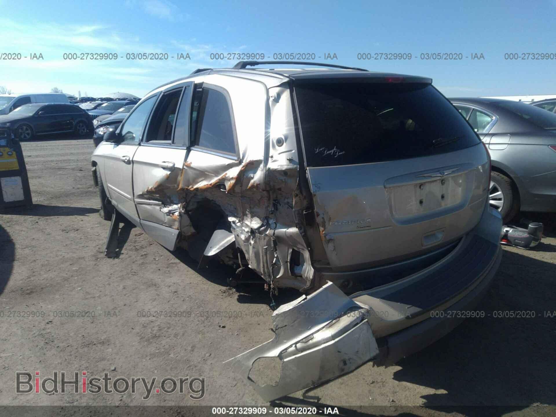 2005 CHRYSLER PACIFICA - VIN: 2C8GF68455R595320 - Photo 3