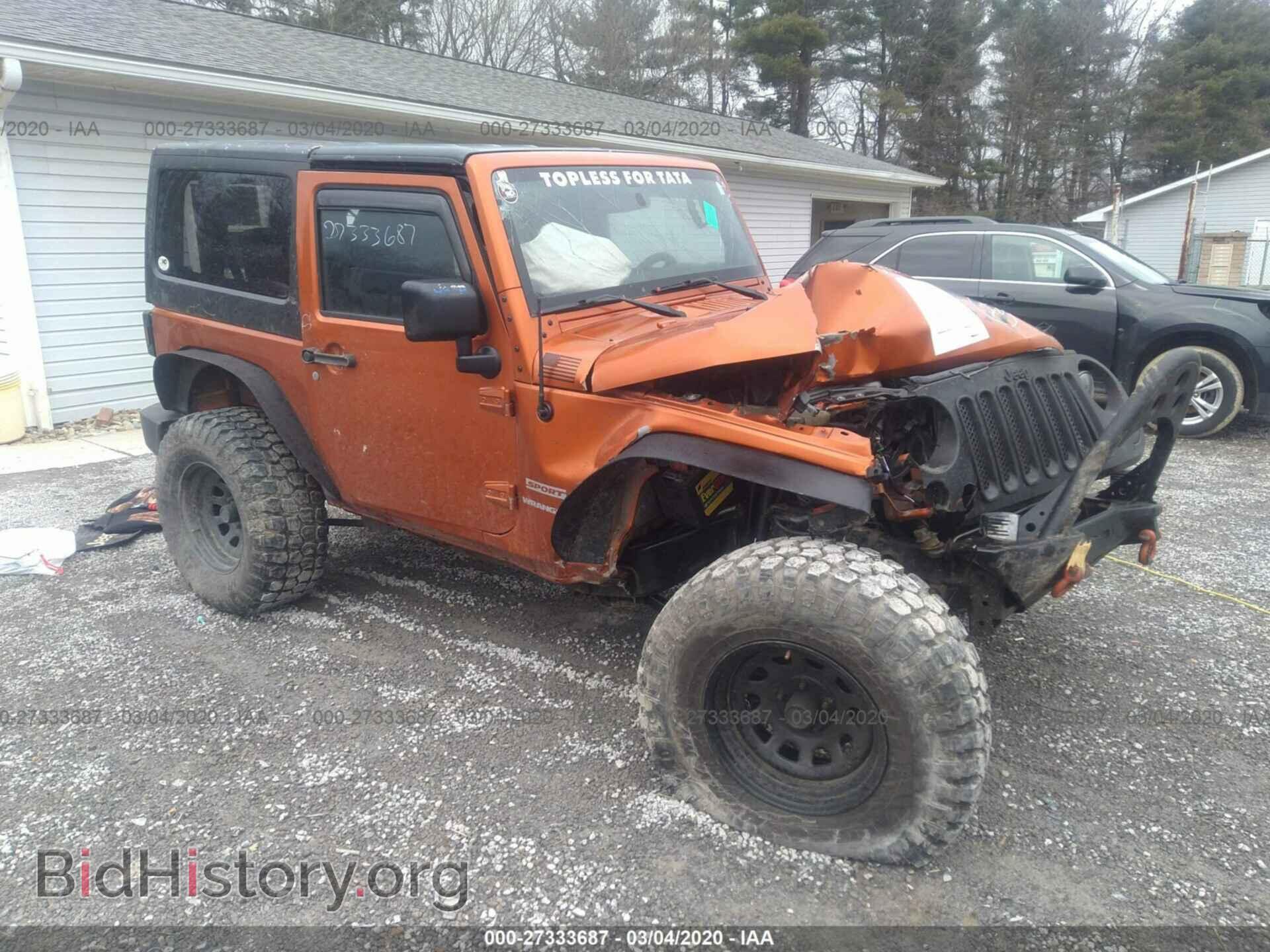 Фотография 1J4AA2D15BL569499 - JEEP WRANGLER 2011