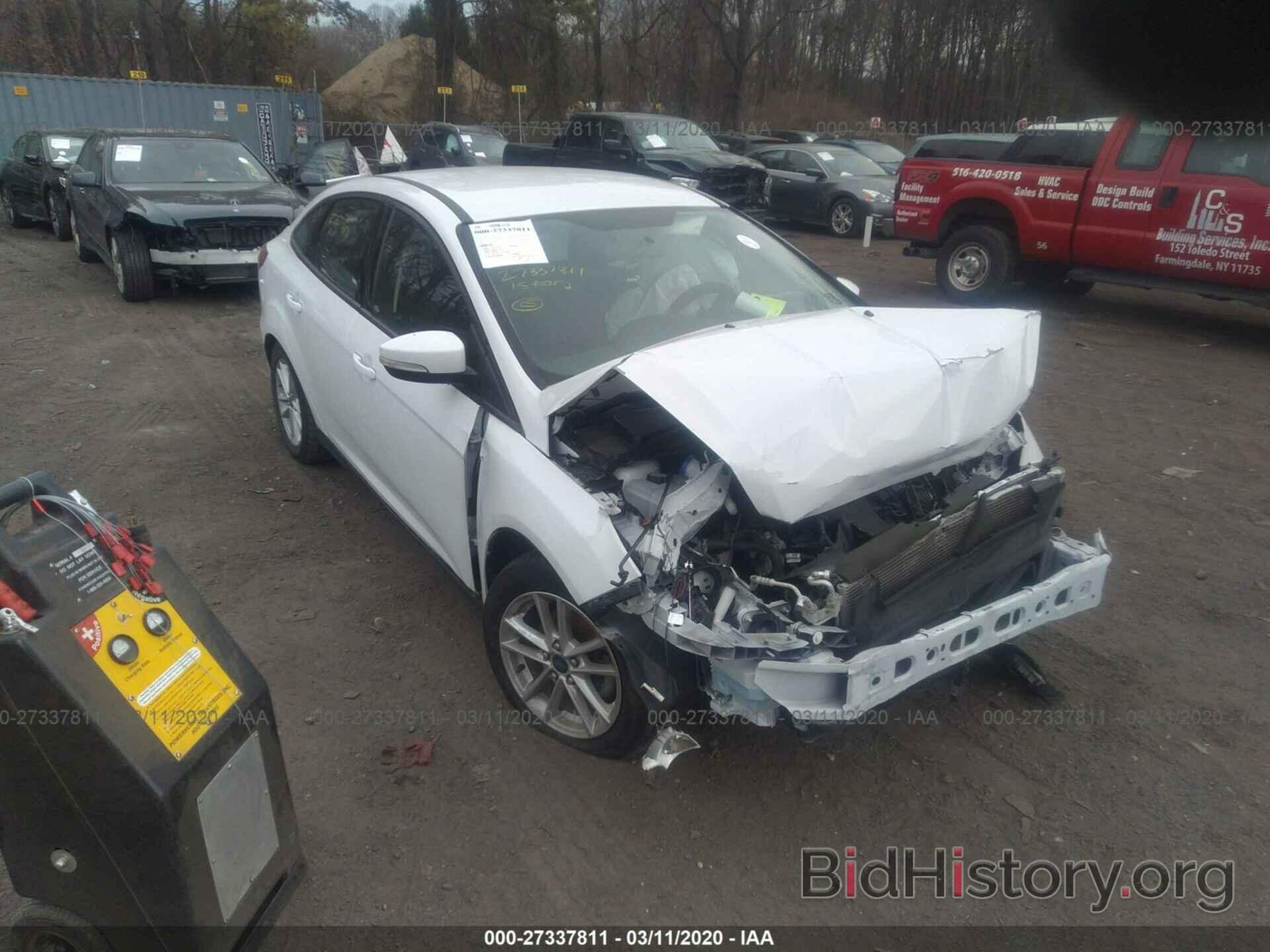 Photo 1FADP3F28FL205750 - FORD FOCUS 2015