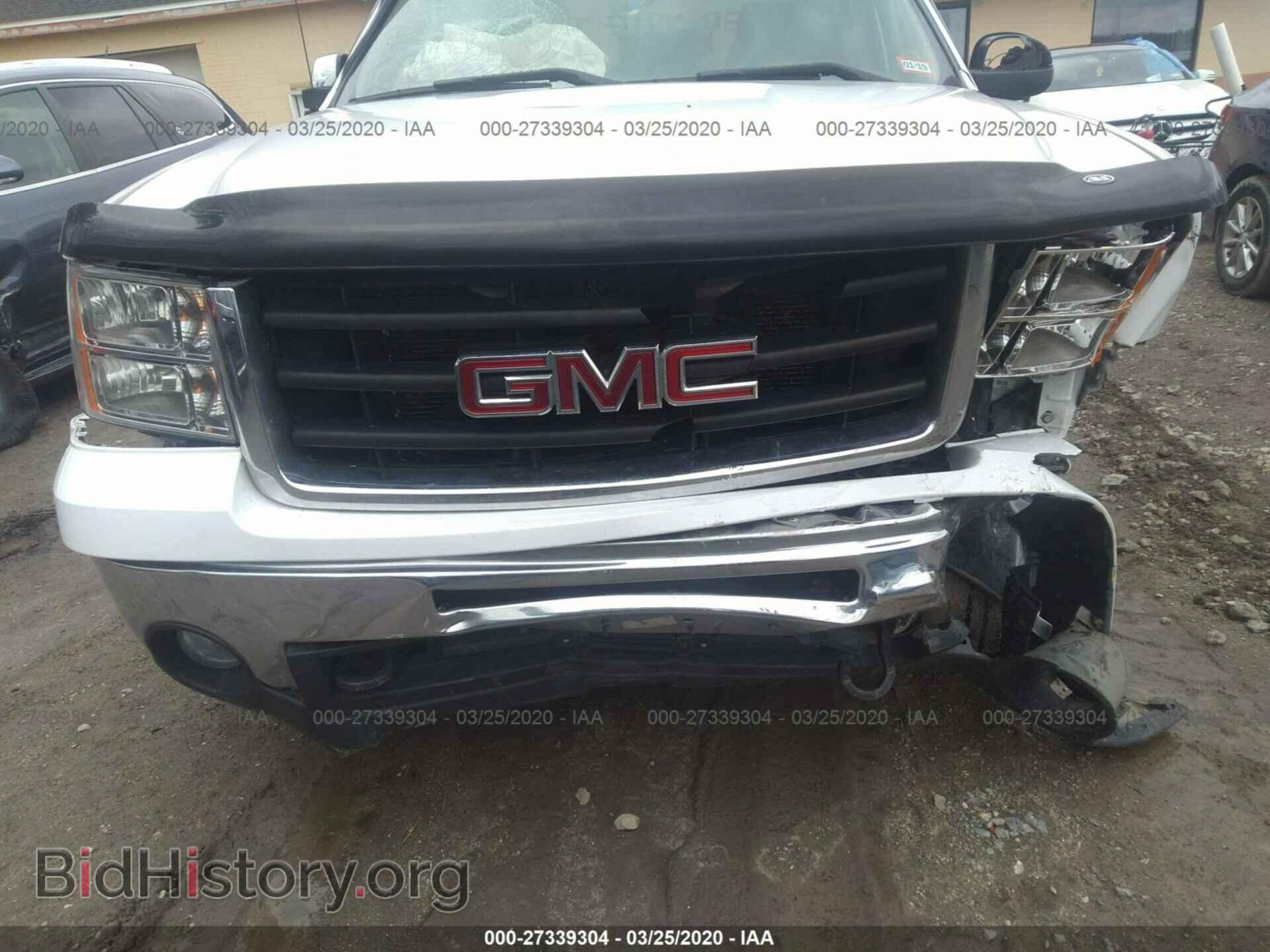 2011 GMC SIERRA - VIN: 1GTR2VE39BZ447880 - Фото 6