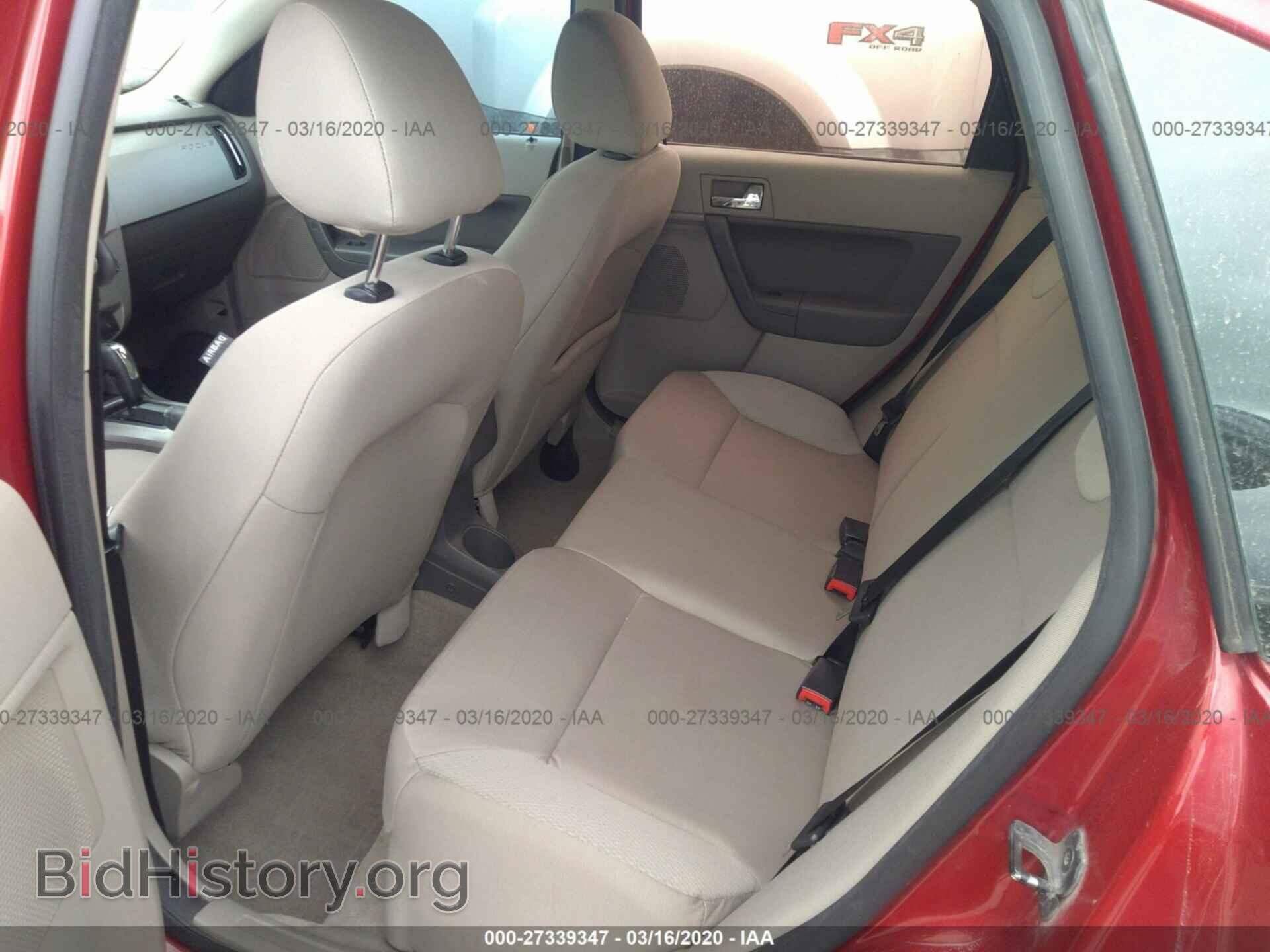 2009 FORD FOCUS - VIN: 1FAHP36N79W124155 - Фото 8